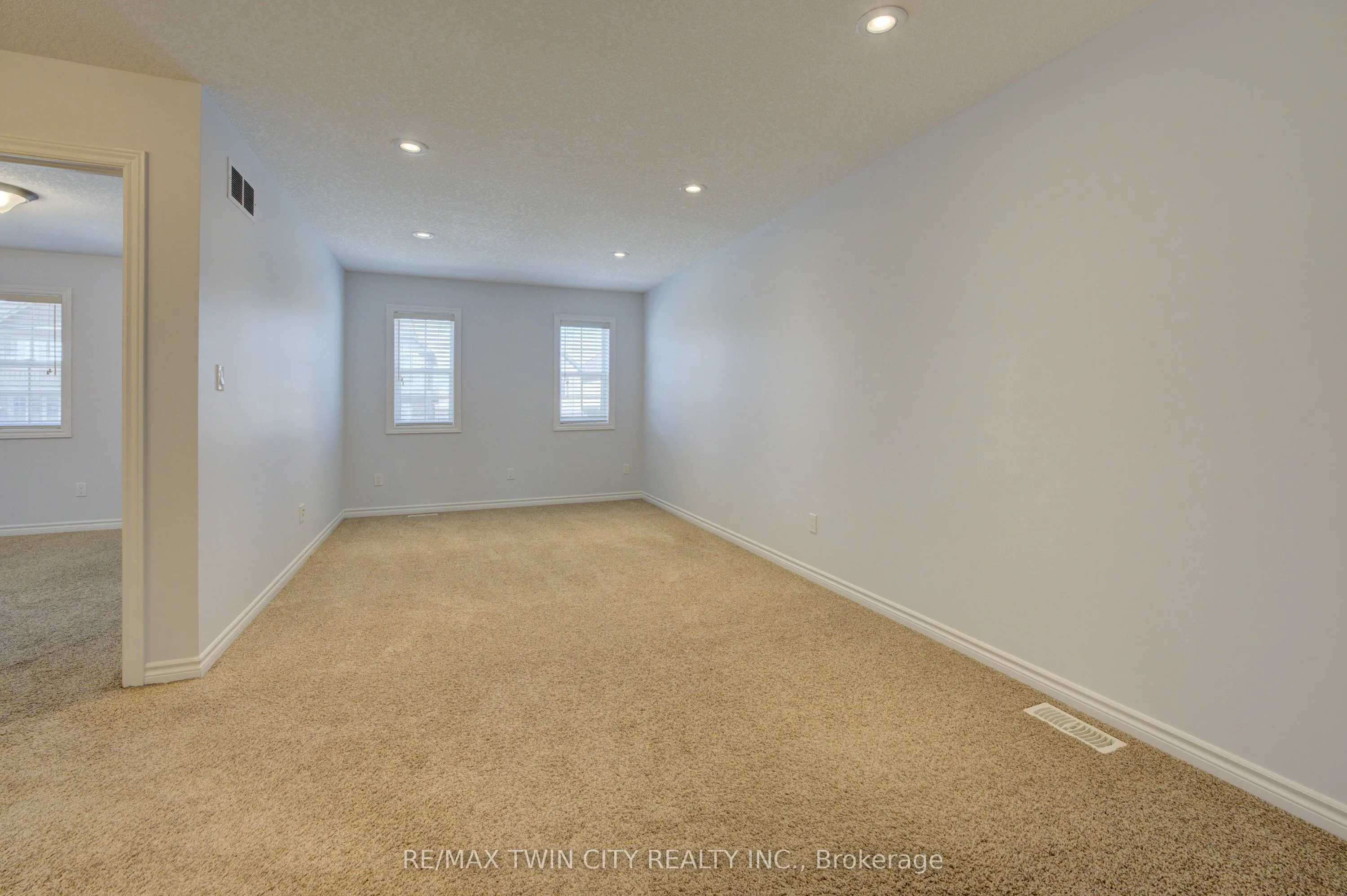 618 MONTPELLIER Drive, #A
