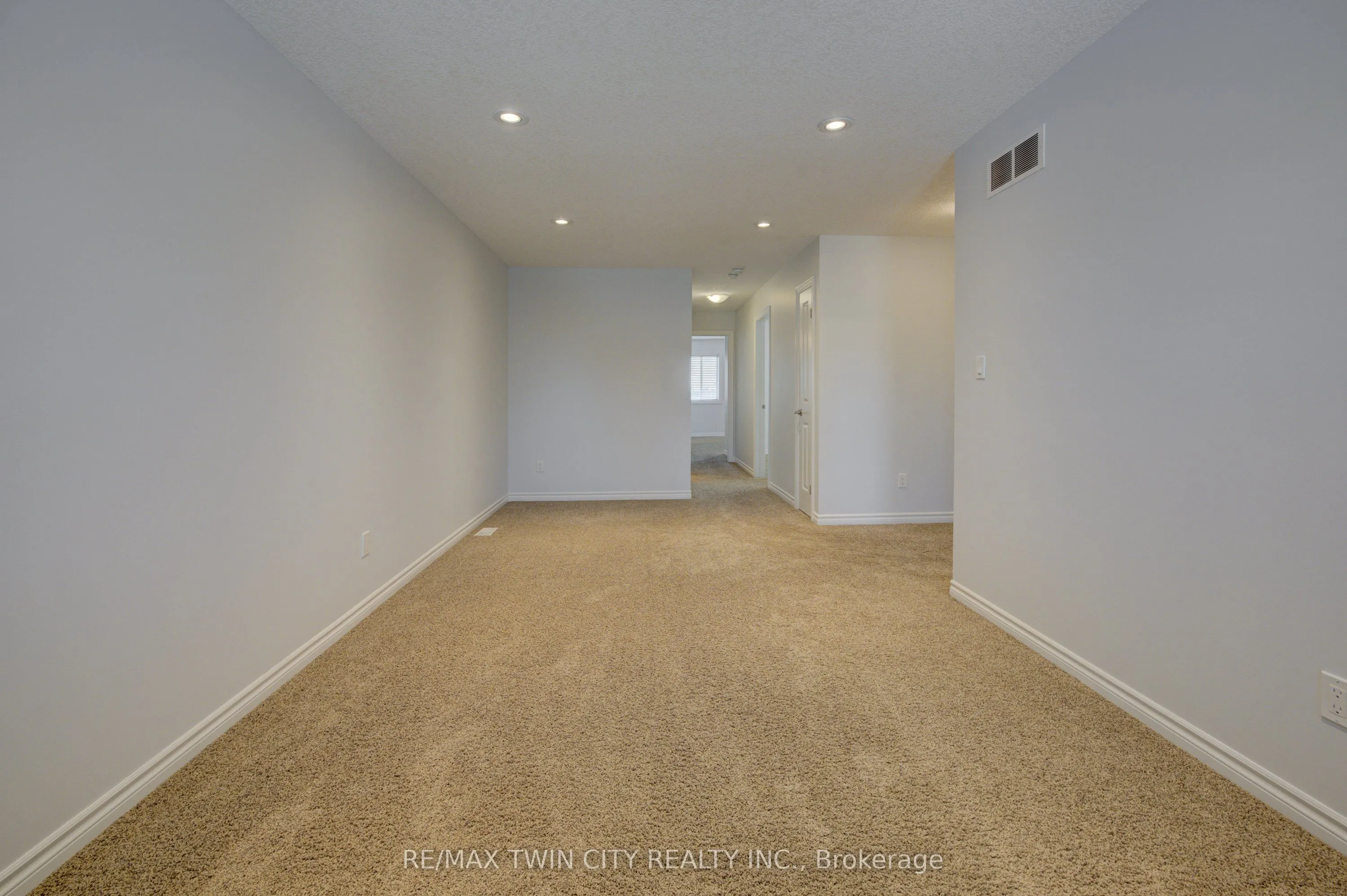 618 MONTPELLIER Drive, #A