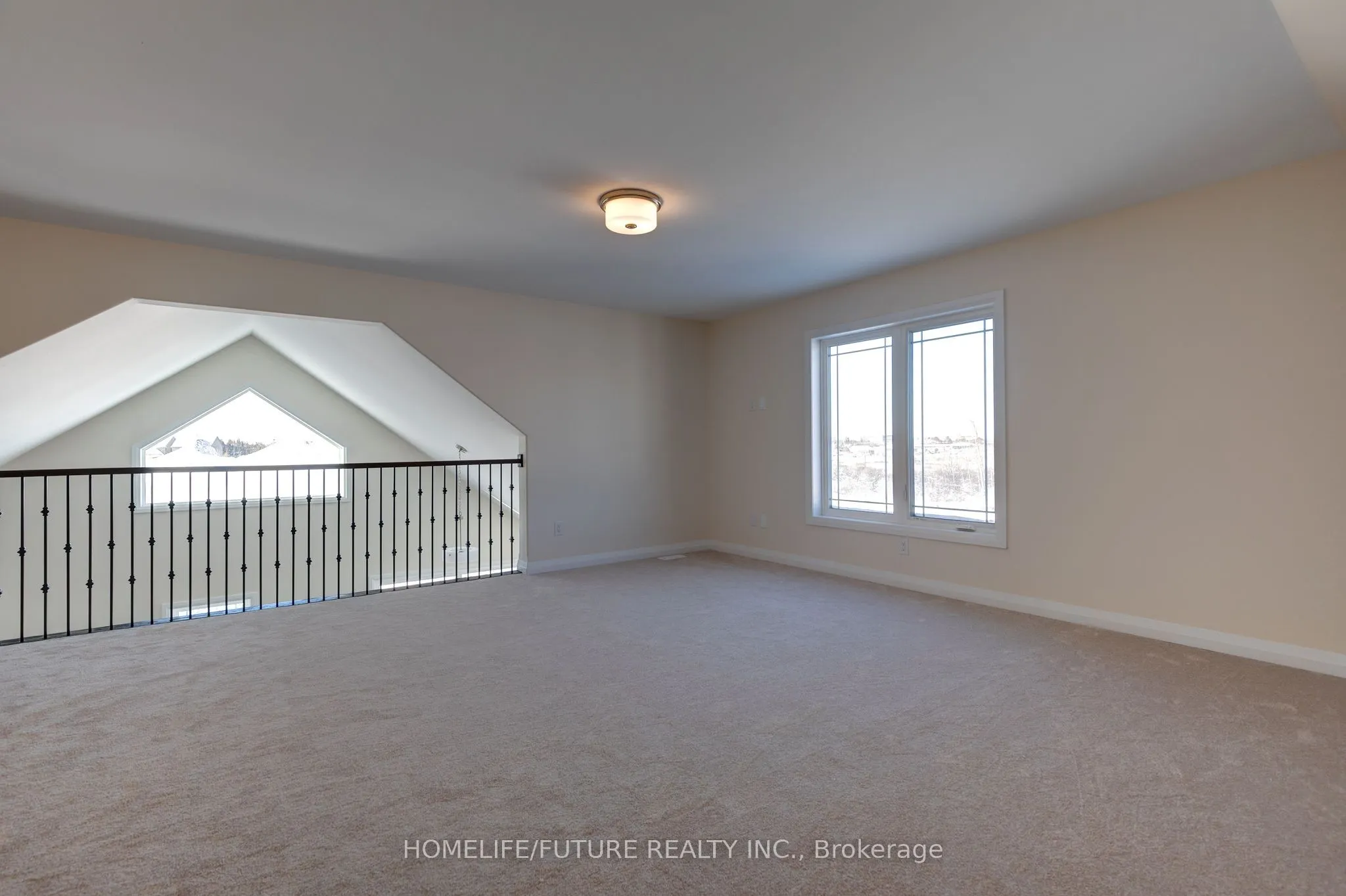 537 Macintosh Grove