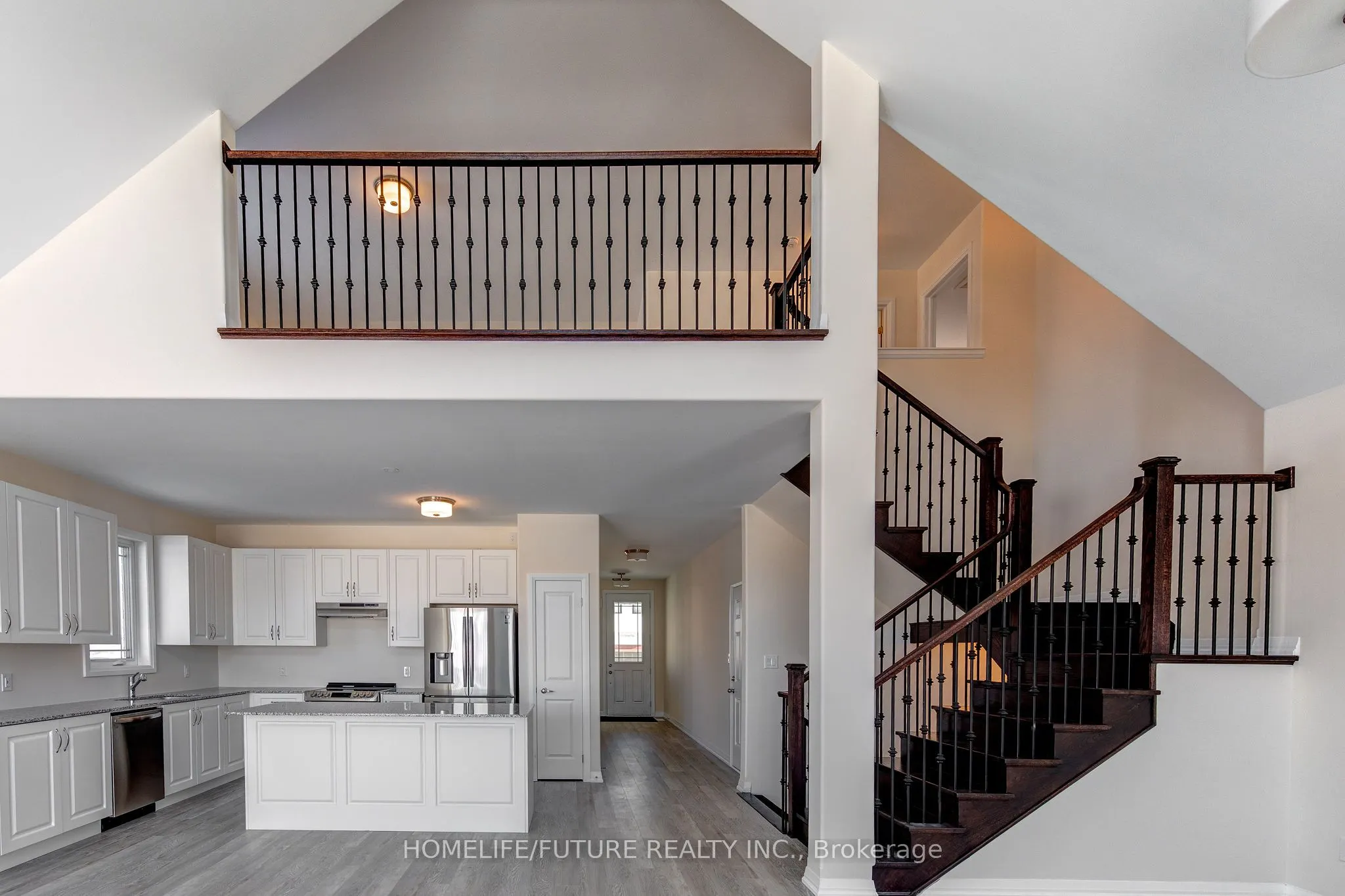 537 Macintosh Grove