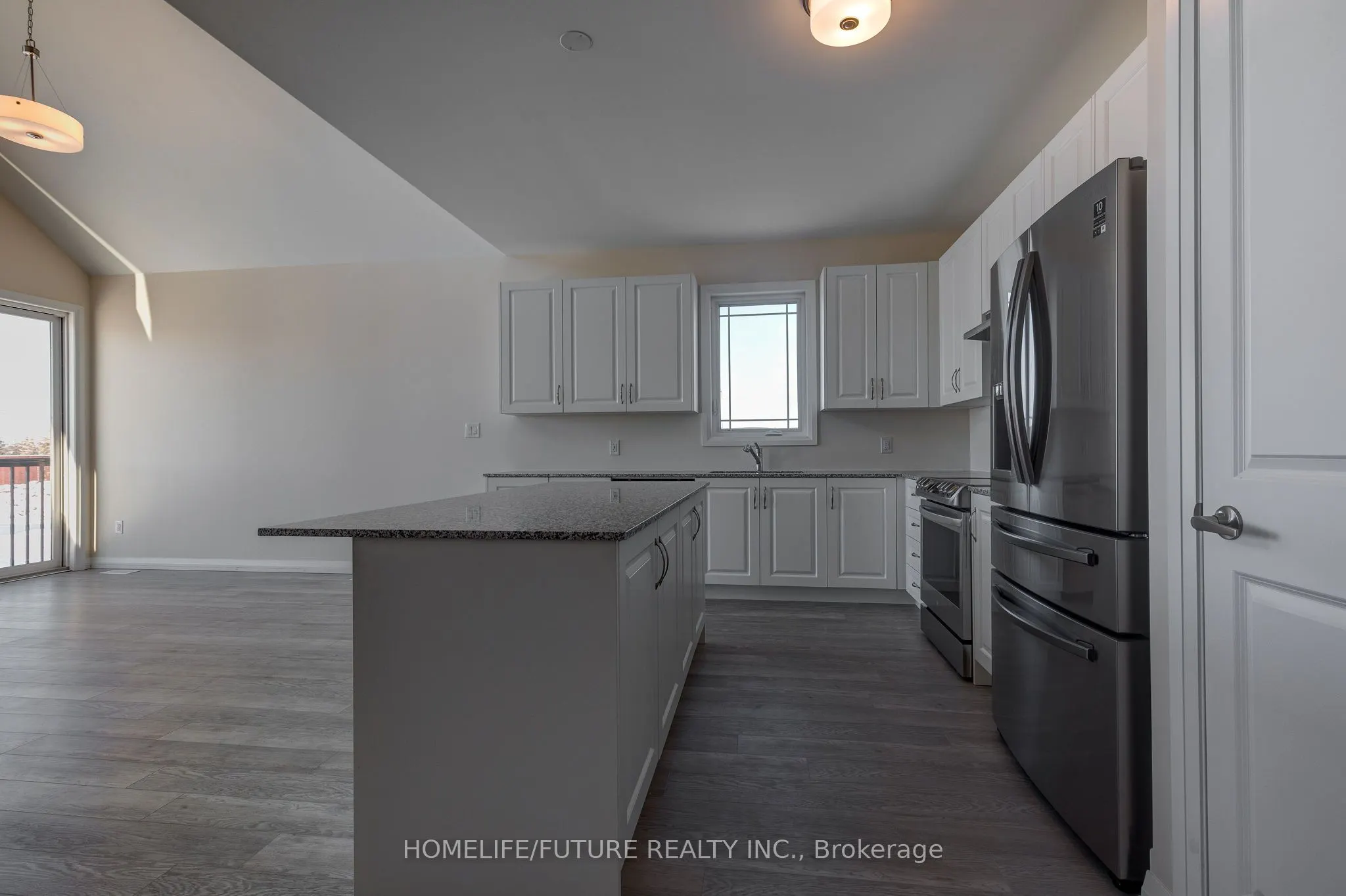 537 Macintosh Grove
