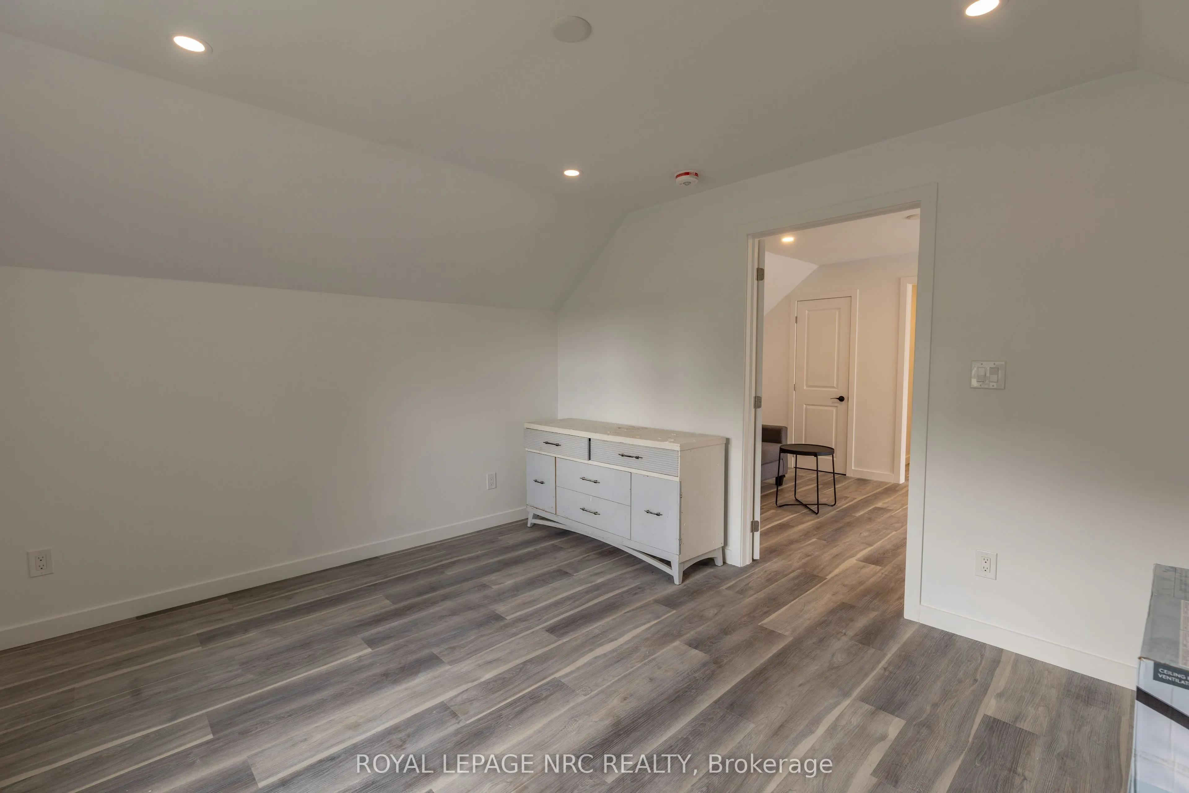 248 Bell Street