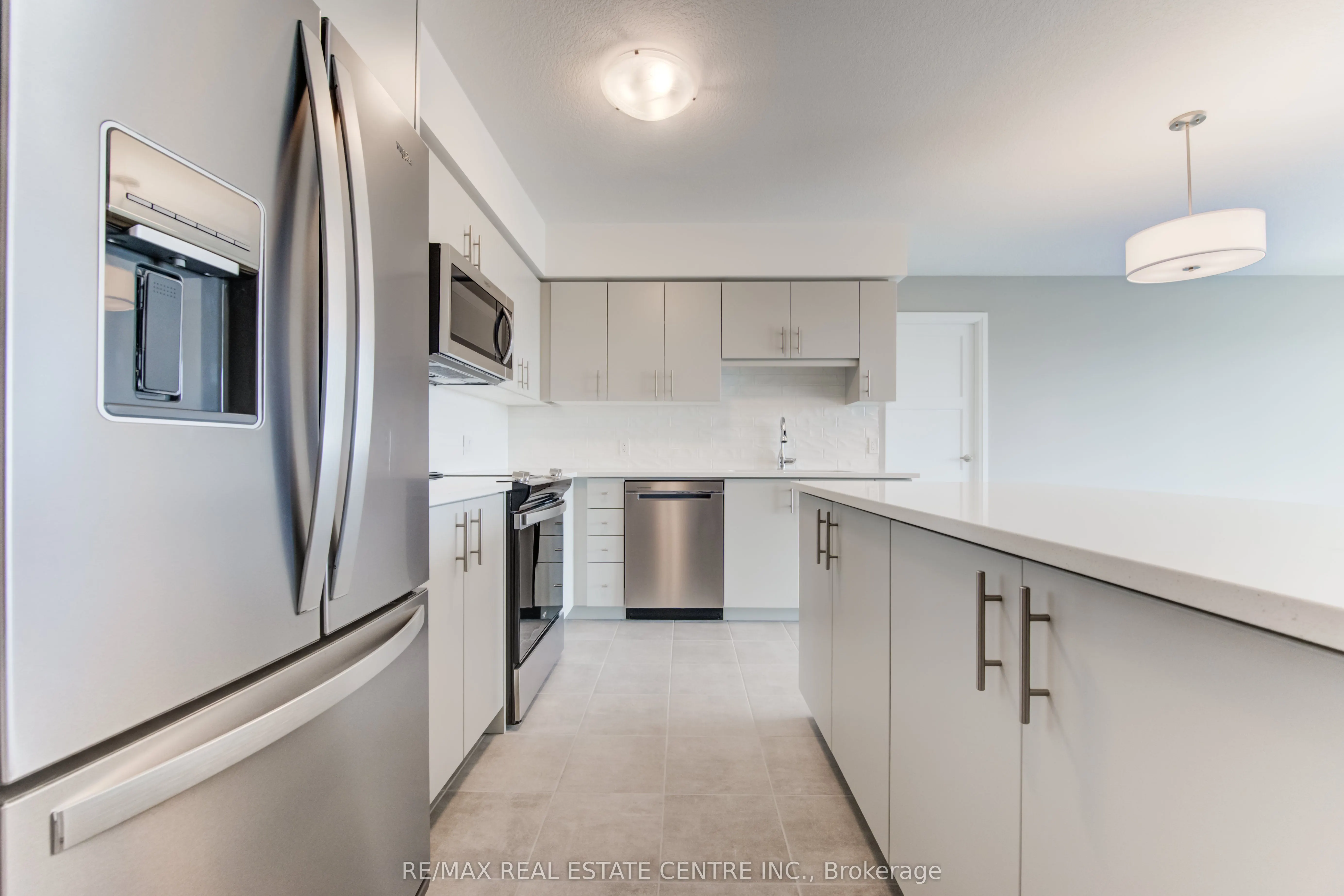 93 Arthur Street S, #1001
