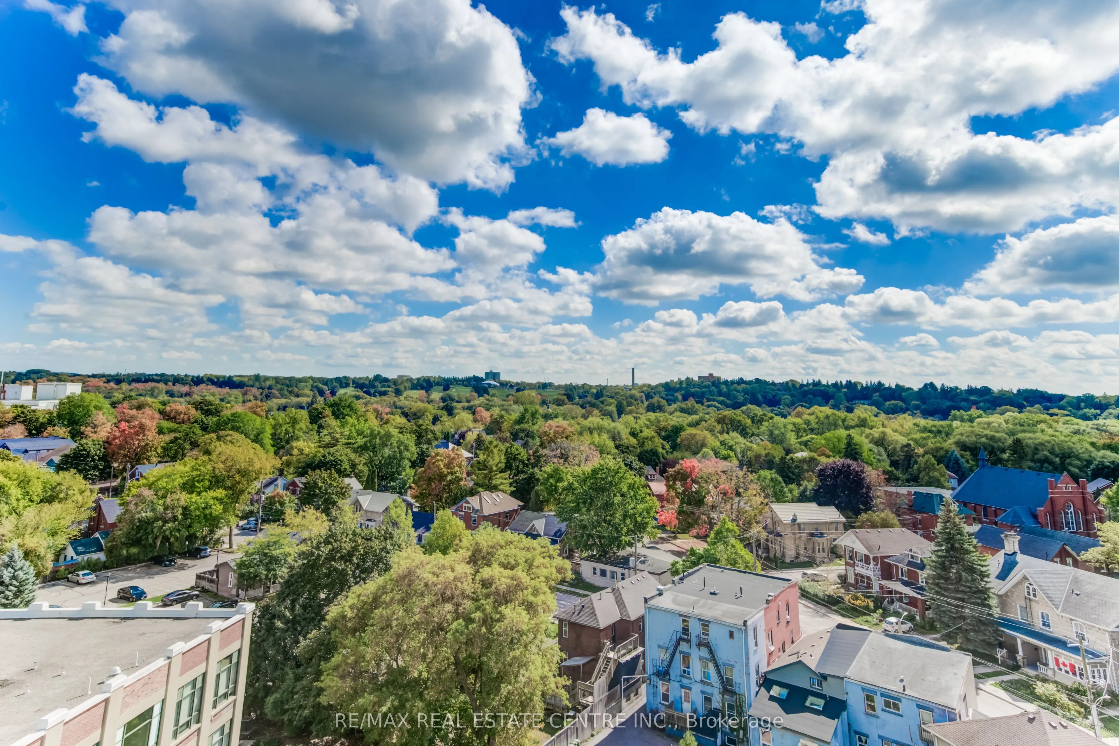 93 Arthur Street S, #1001