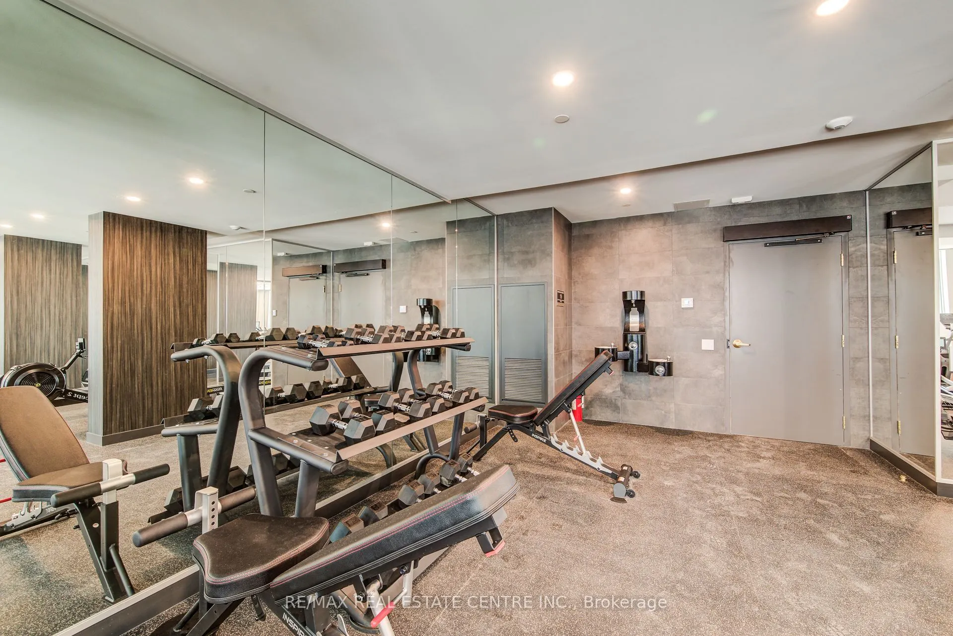 93 Arthur Street S, #1001