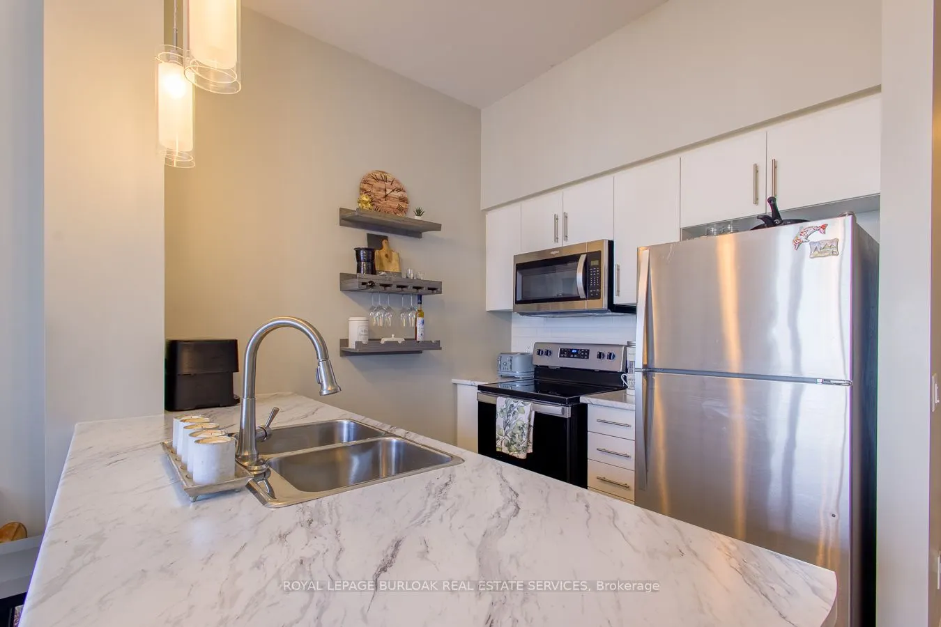 16 Concord Place, #627