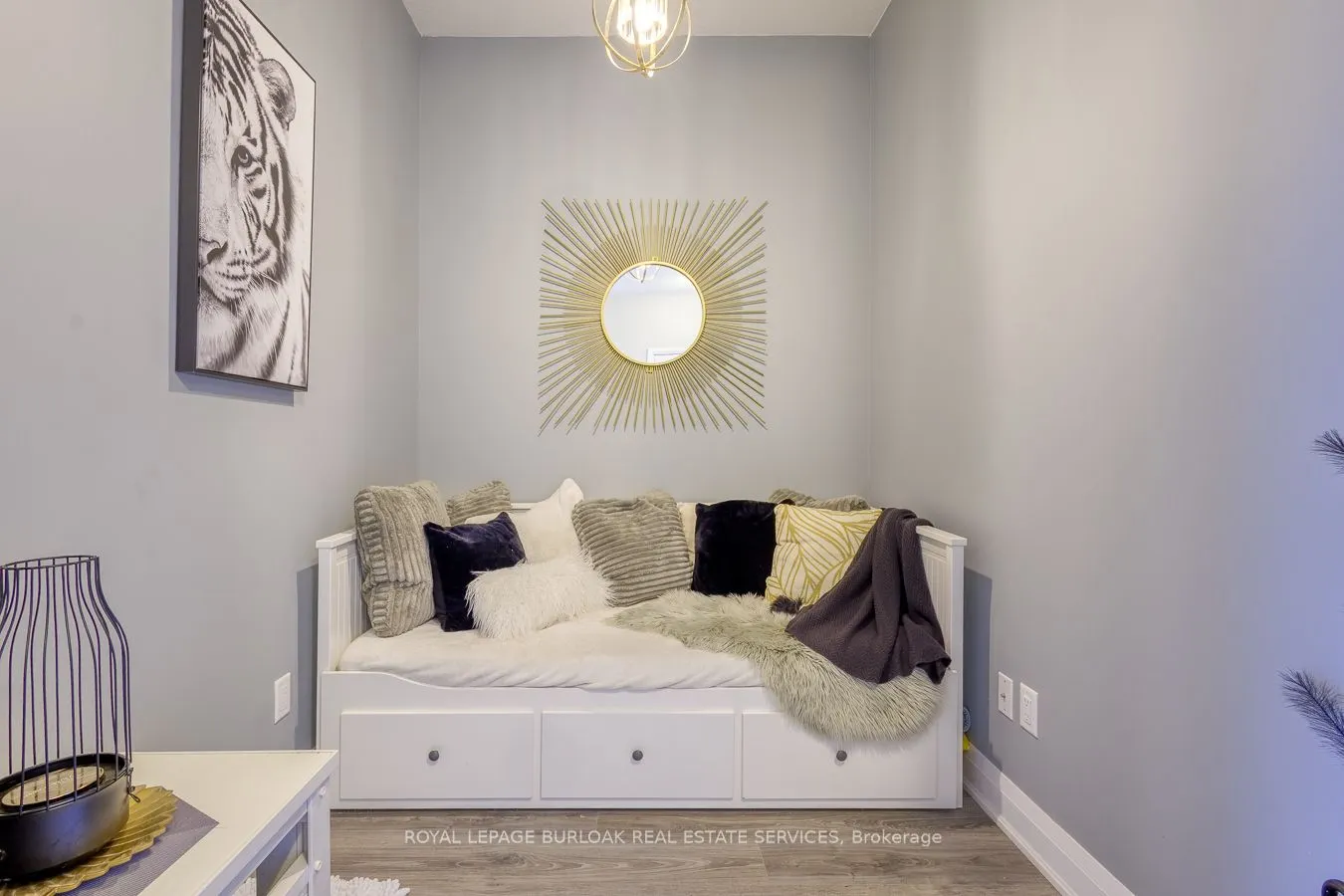16 Concord Place, #627