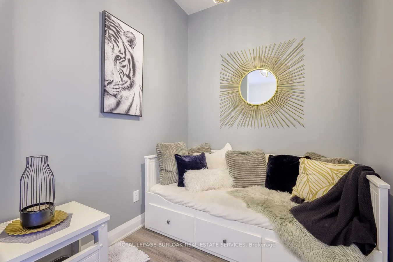 16 Concord Place, #627
