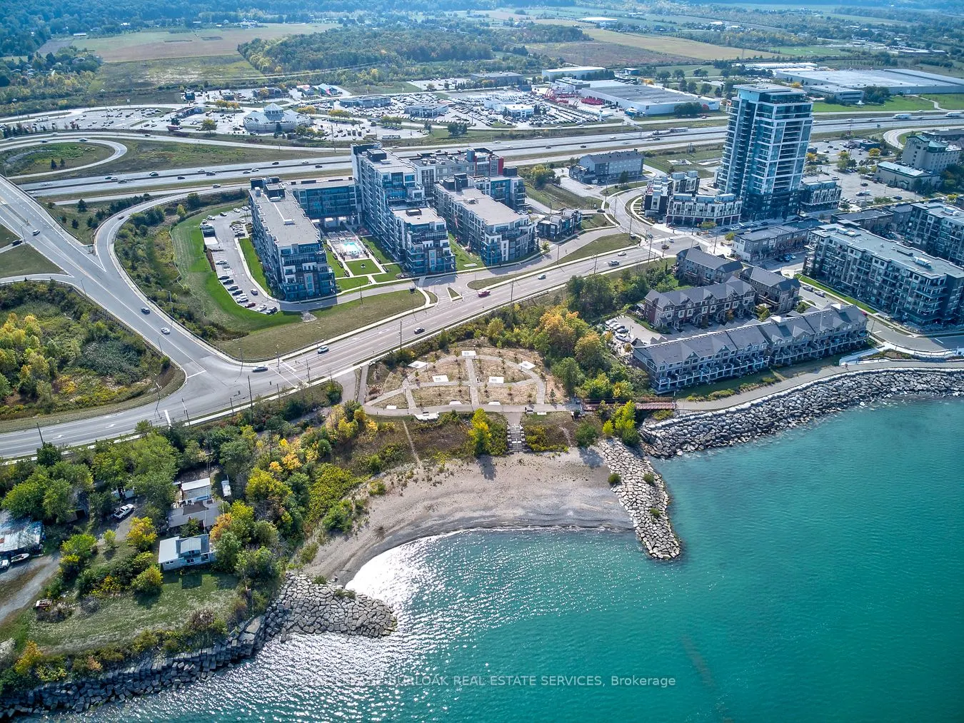 16 Concord Place, #627