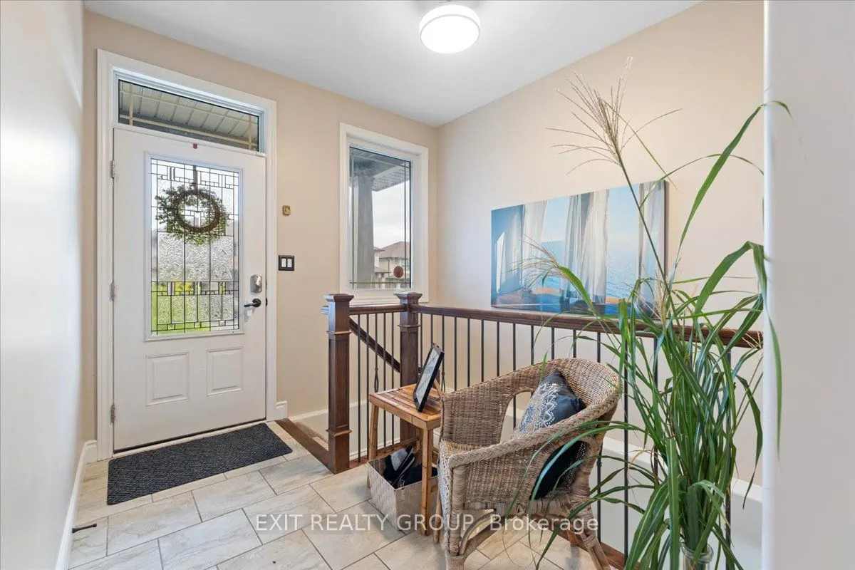 35 Ledgerock Court