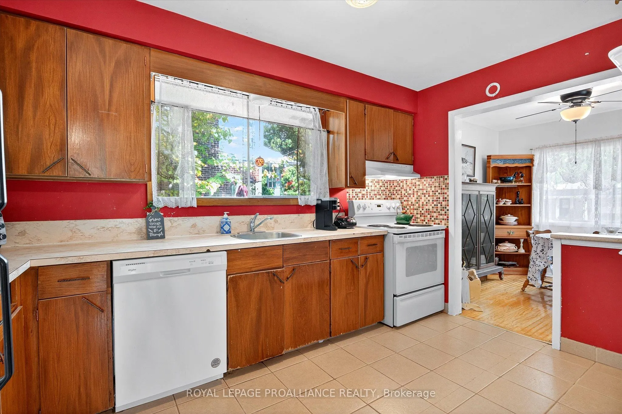 2 Seneca Road