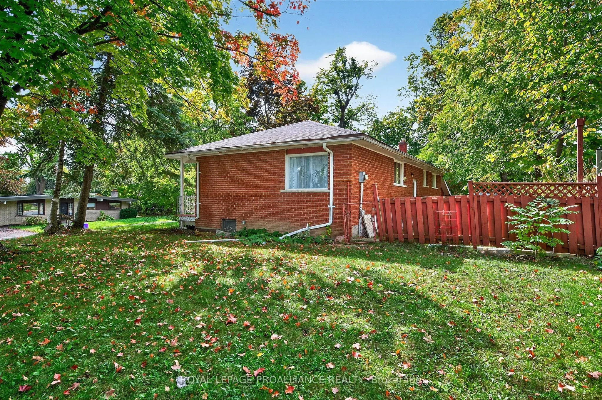2 Seneca Road