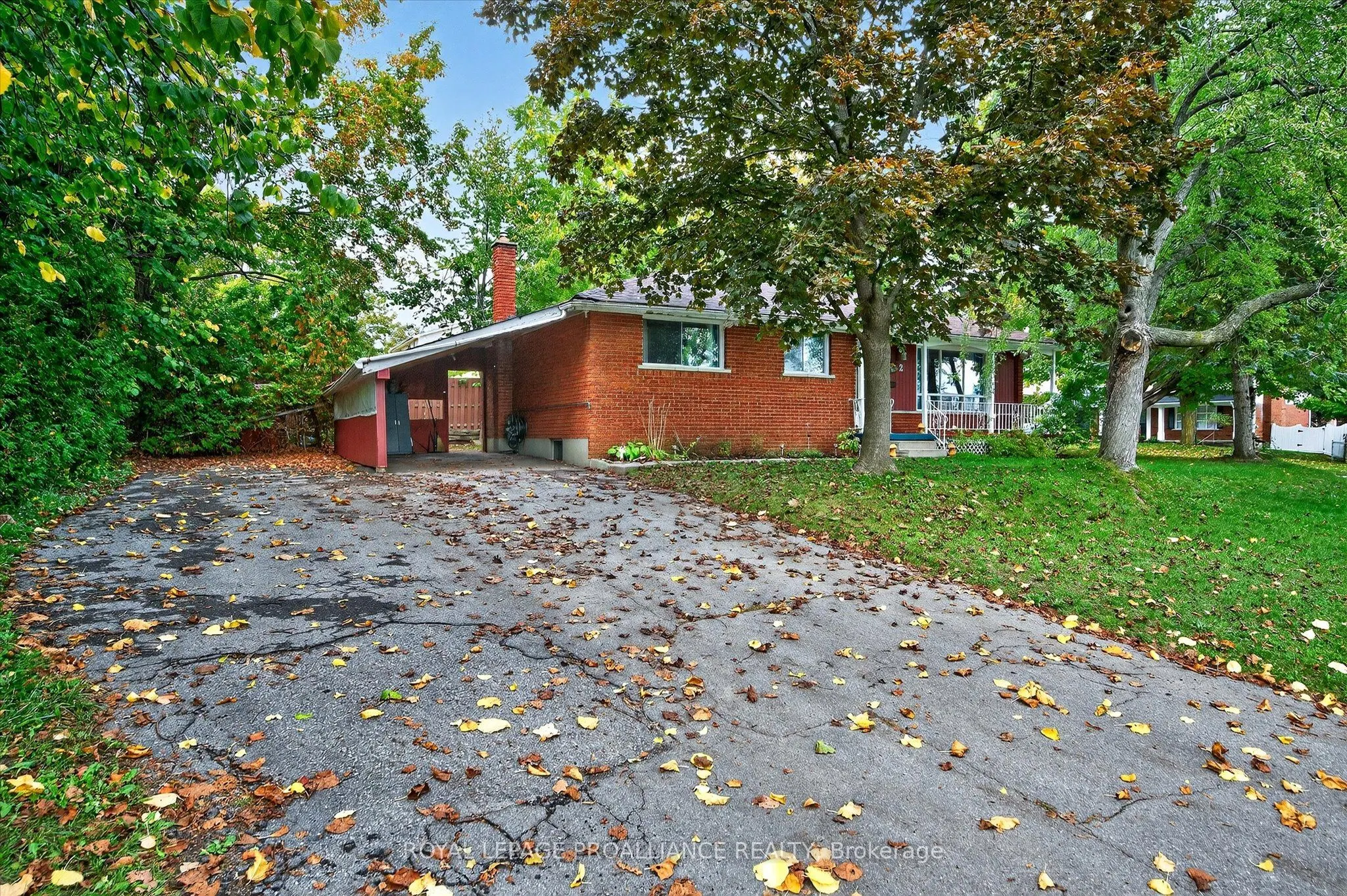 2 Seneca Road