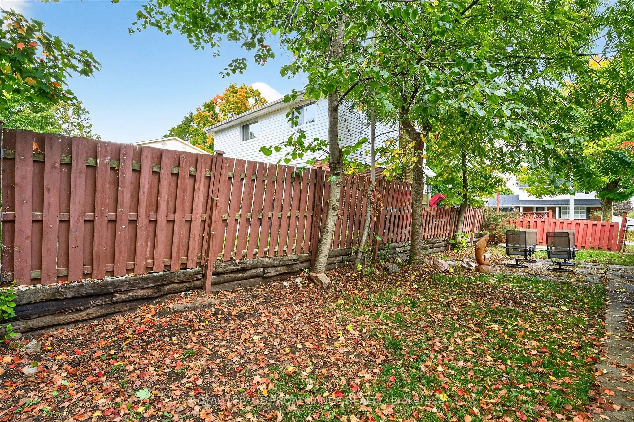 2 Seneca Road