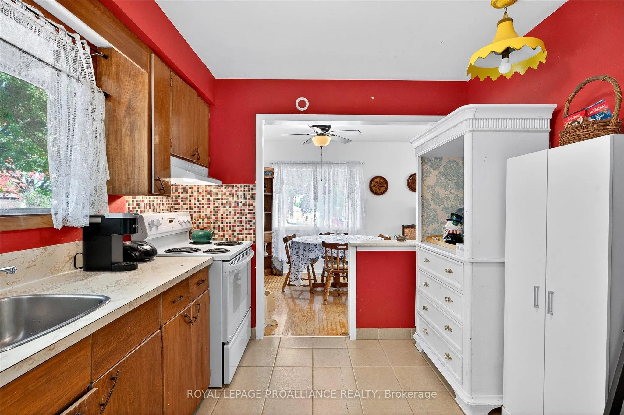 2 Seneca Road