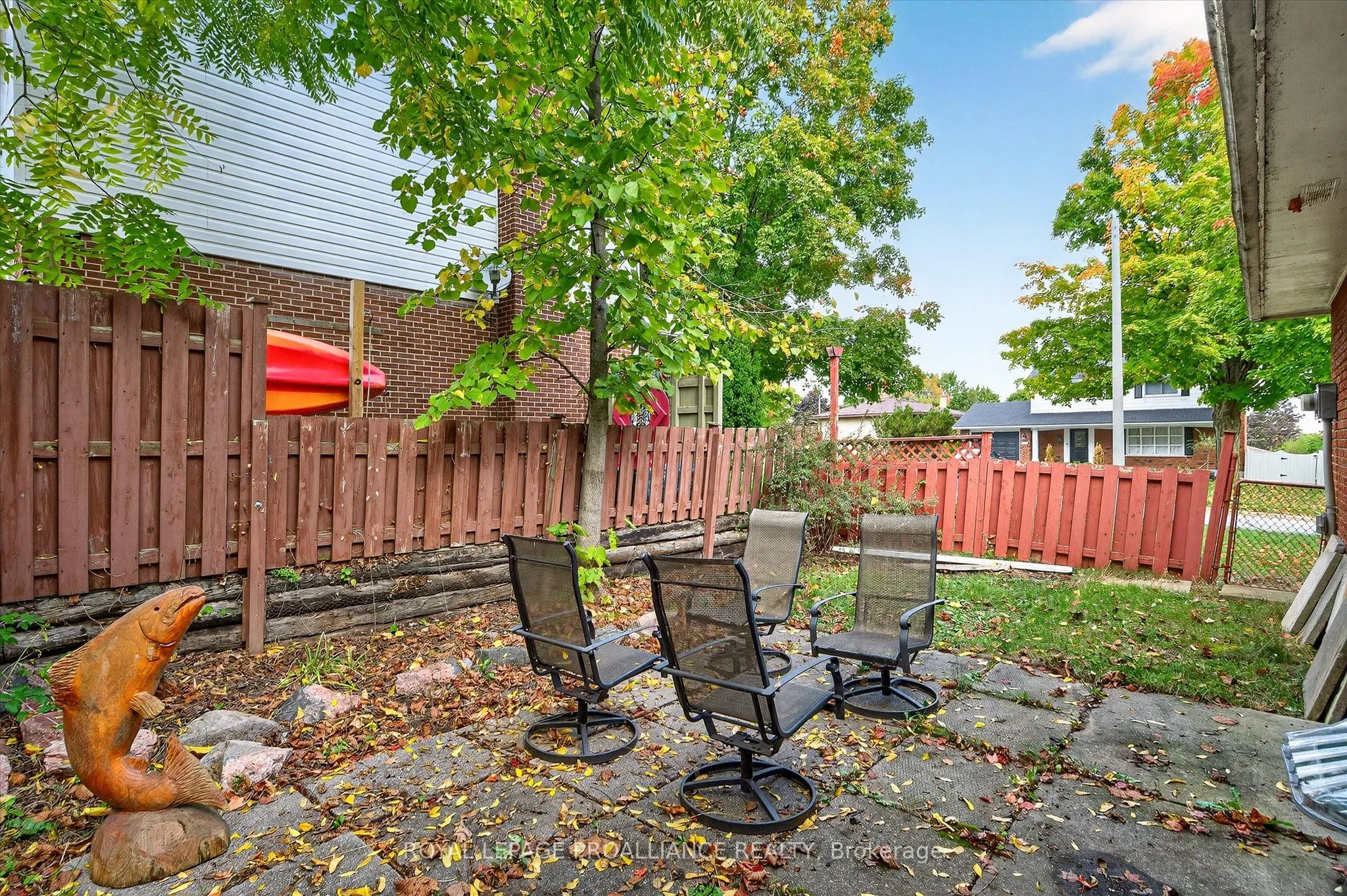 2 Seneca Road