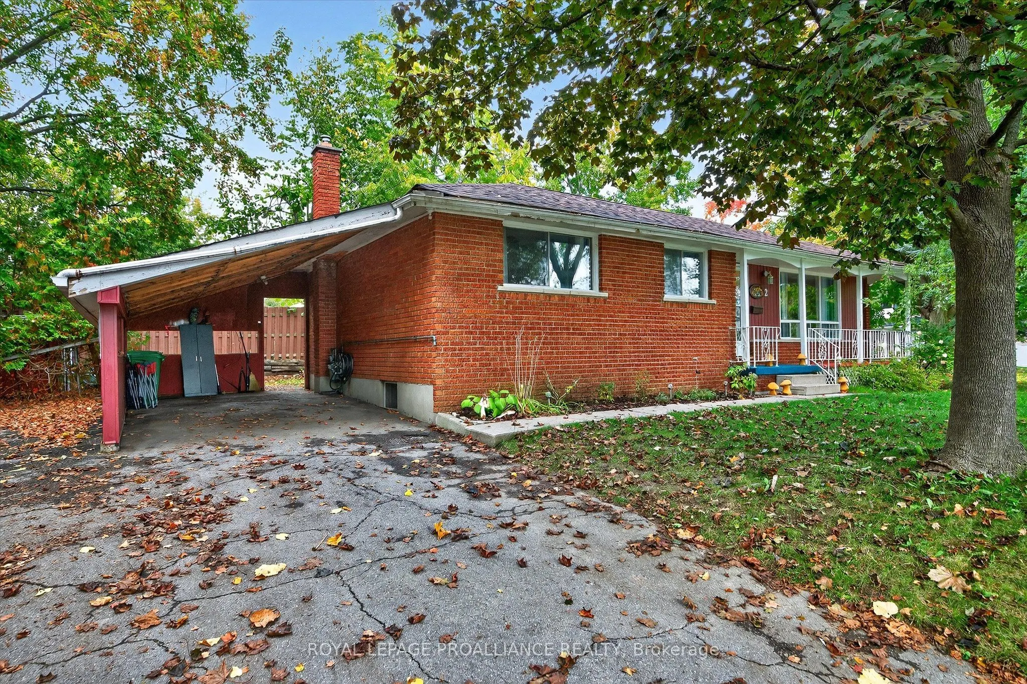 2 Seneca Road