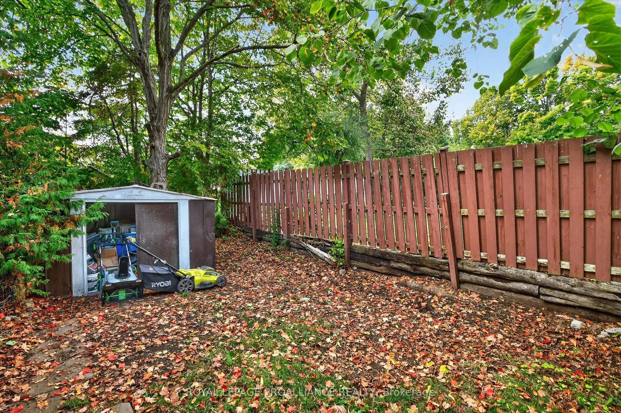 2 Seneca Road