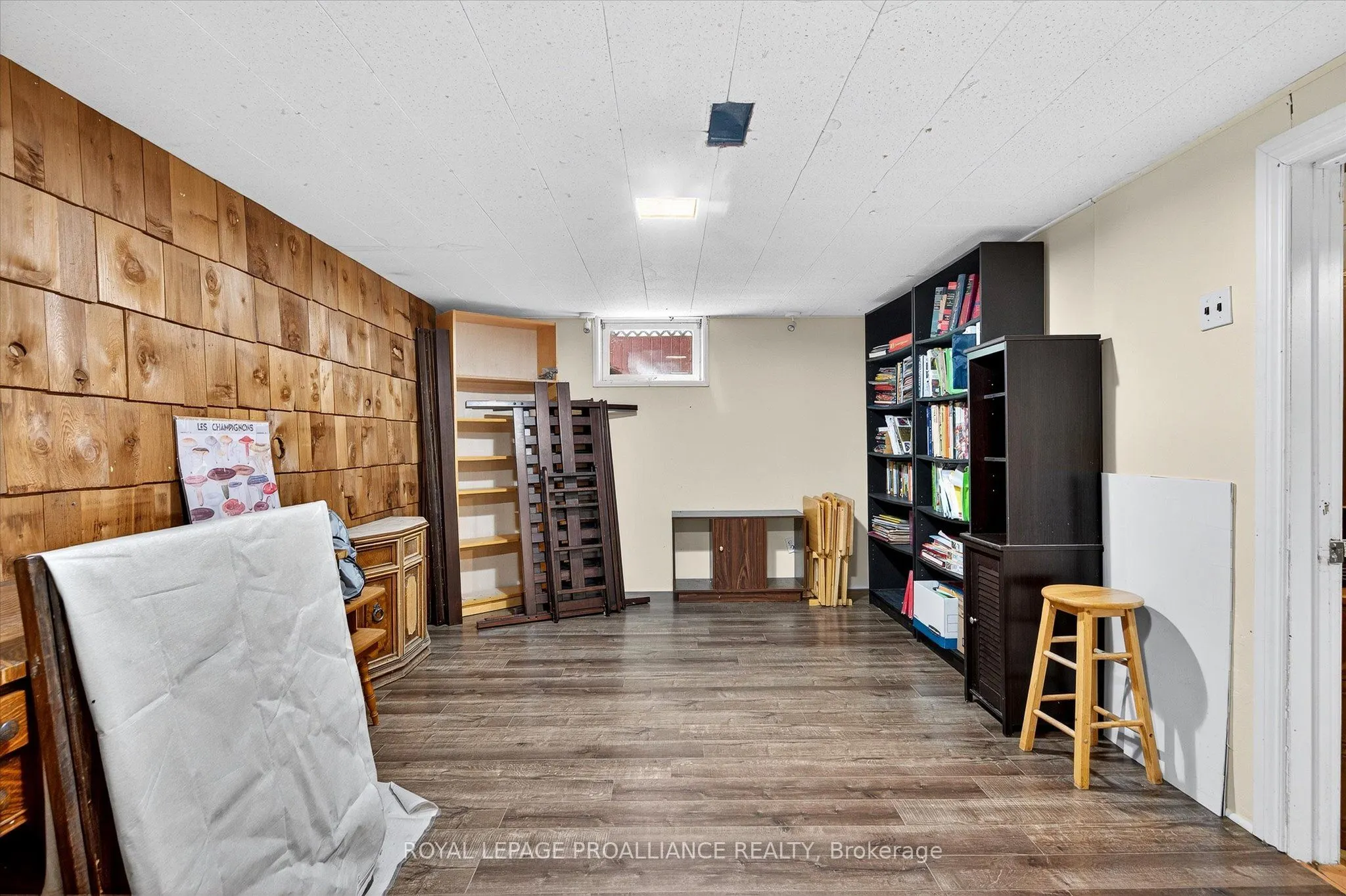 2 Seneca Road