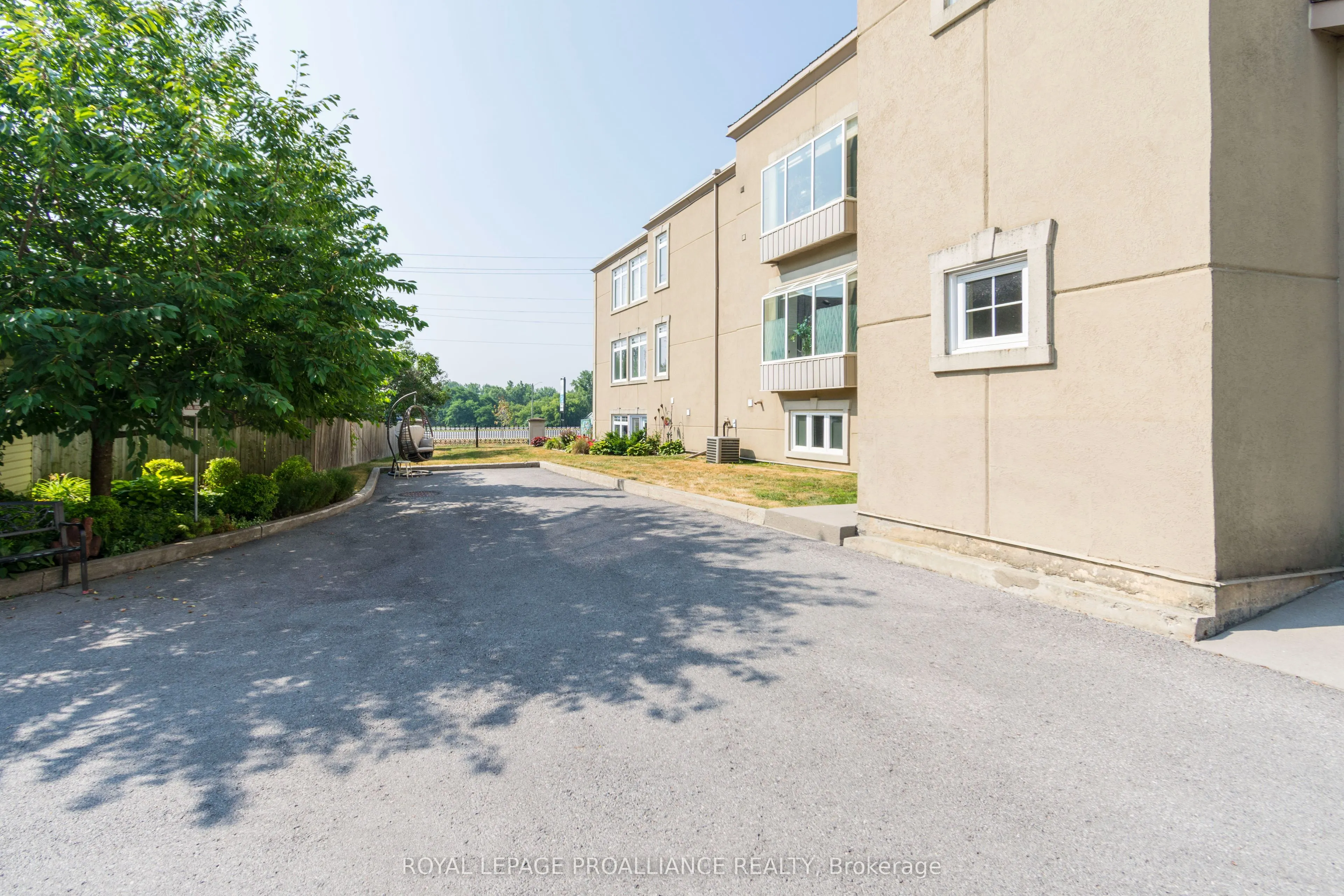 145 Farley Avenue, #103