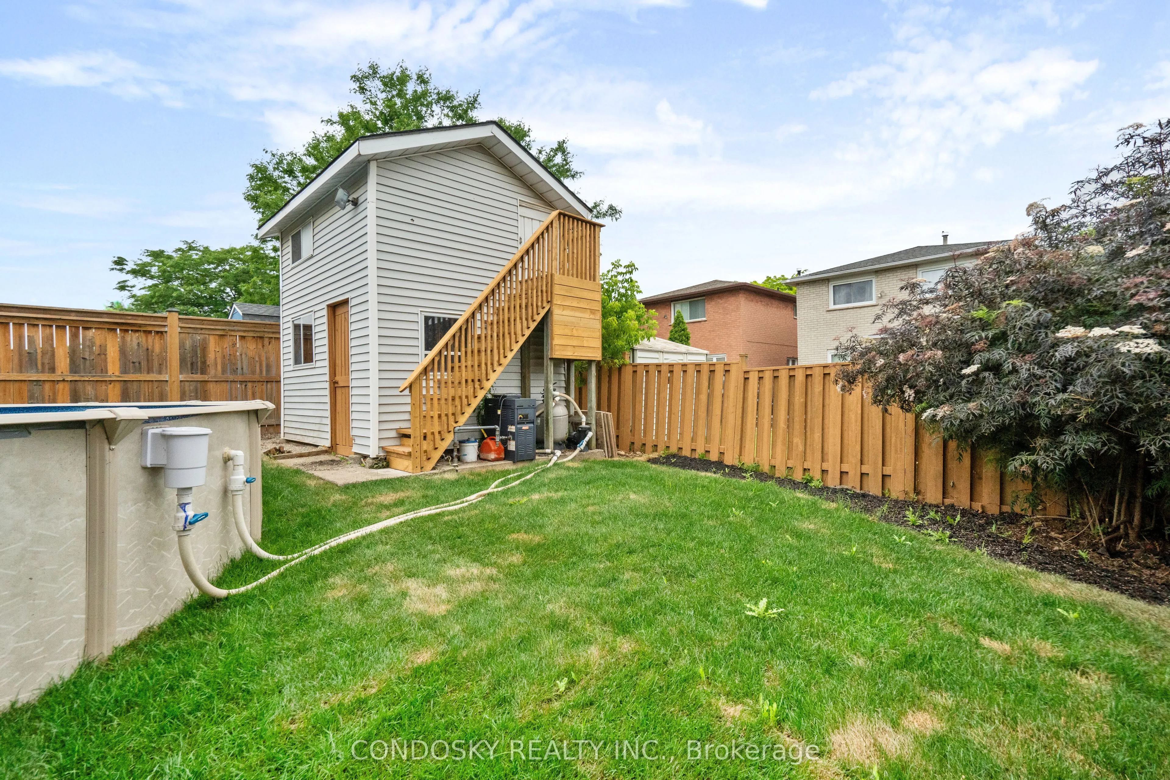 311 Macintosh Drive