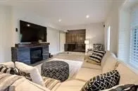 111 Crestview Court