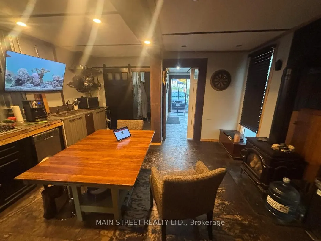 17170 Simcoe Street N