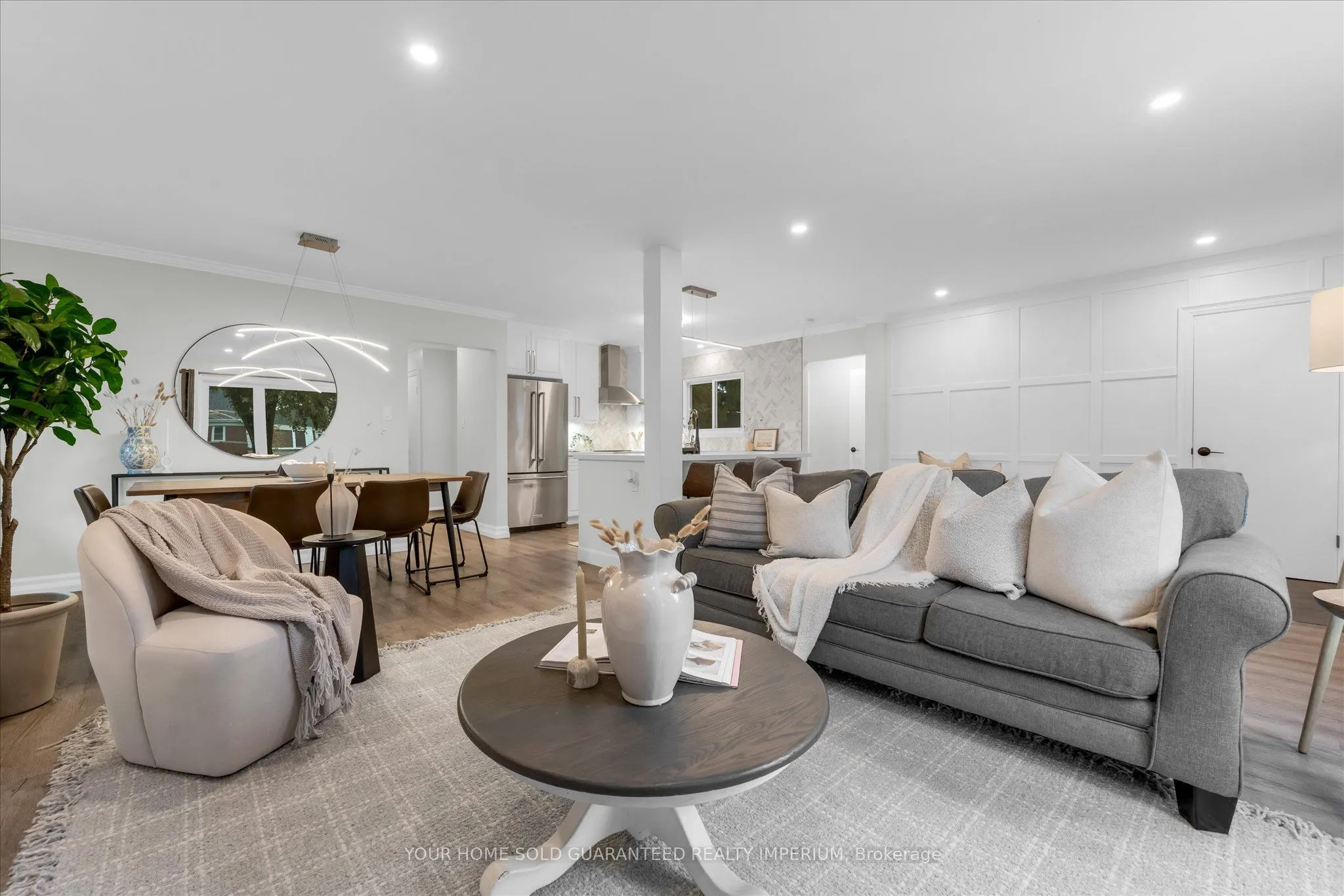 3 MULOCK Avenue