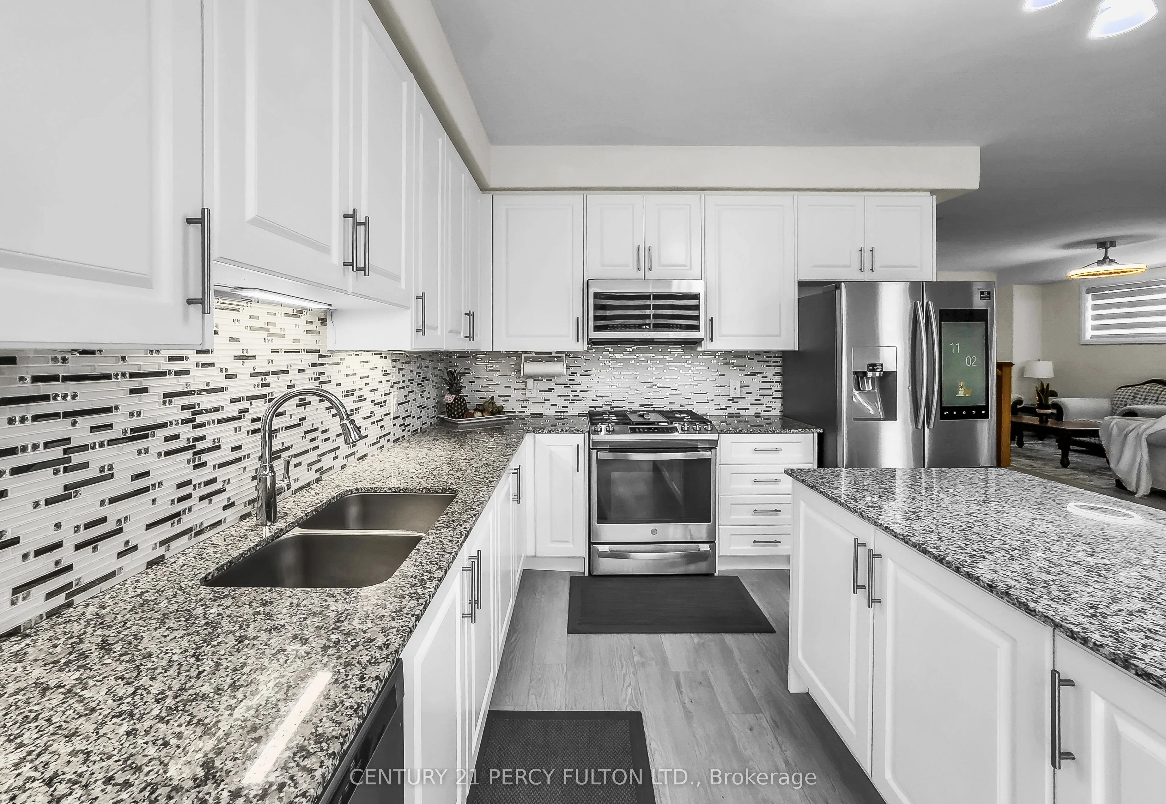 302 Cullen Trail