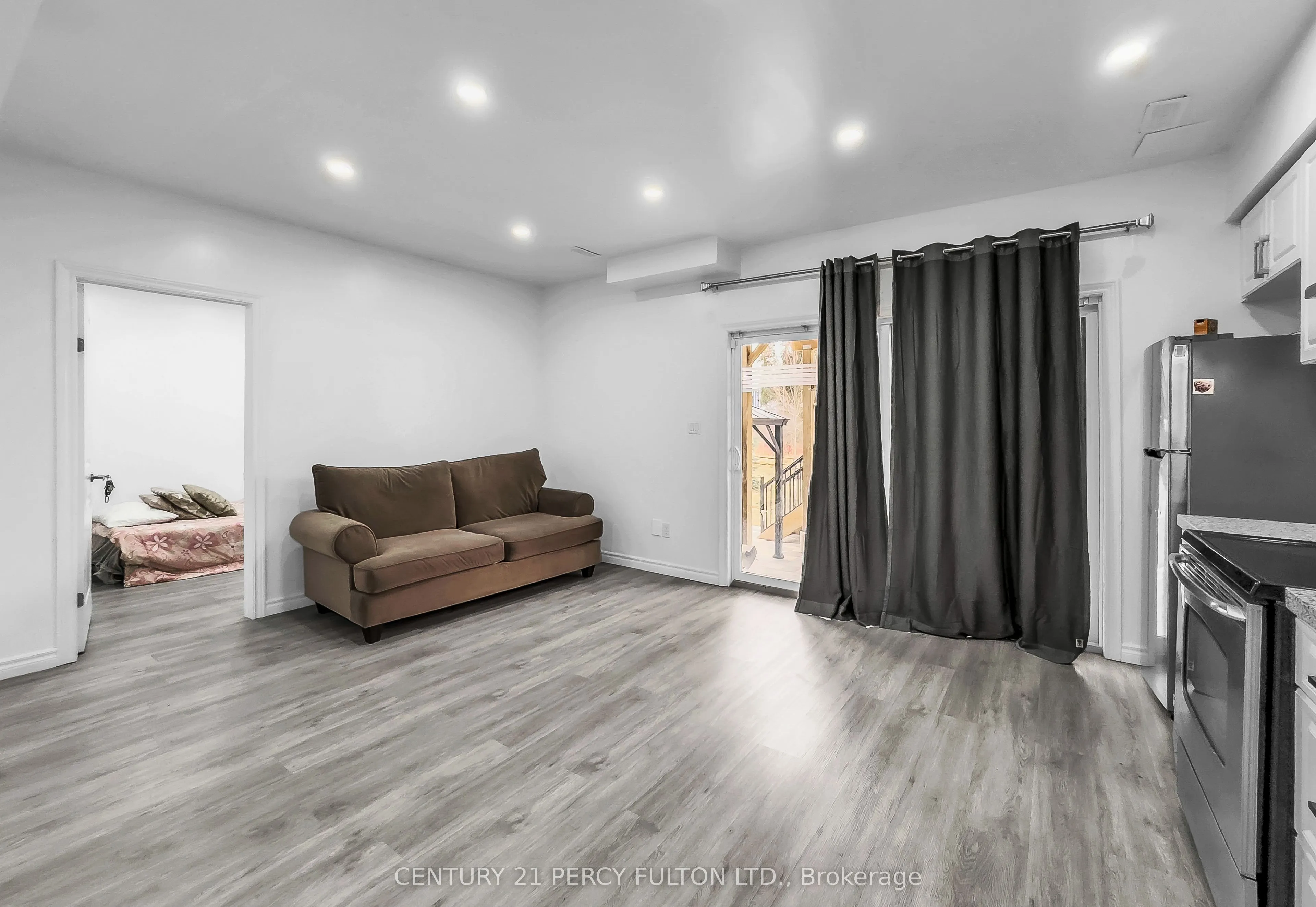 302 Cullen Trail