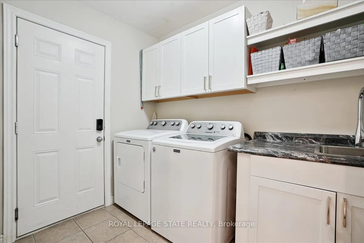 95 Hemlock Way