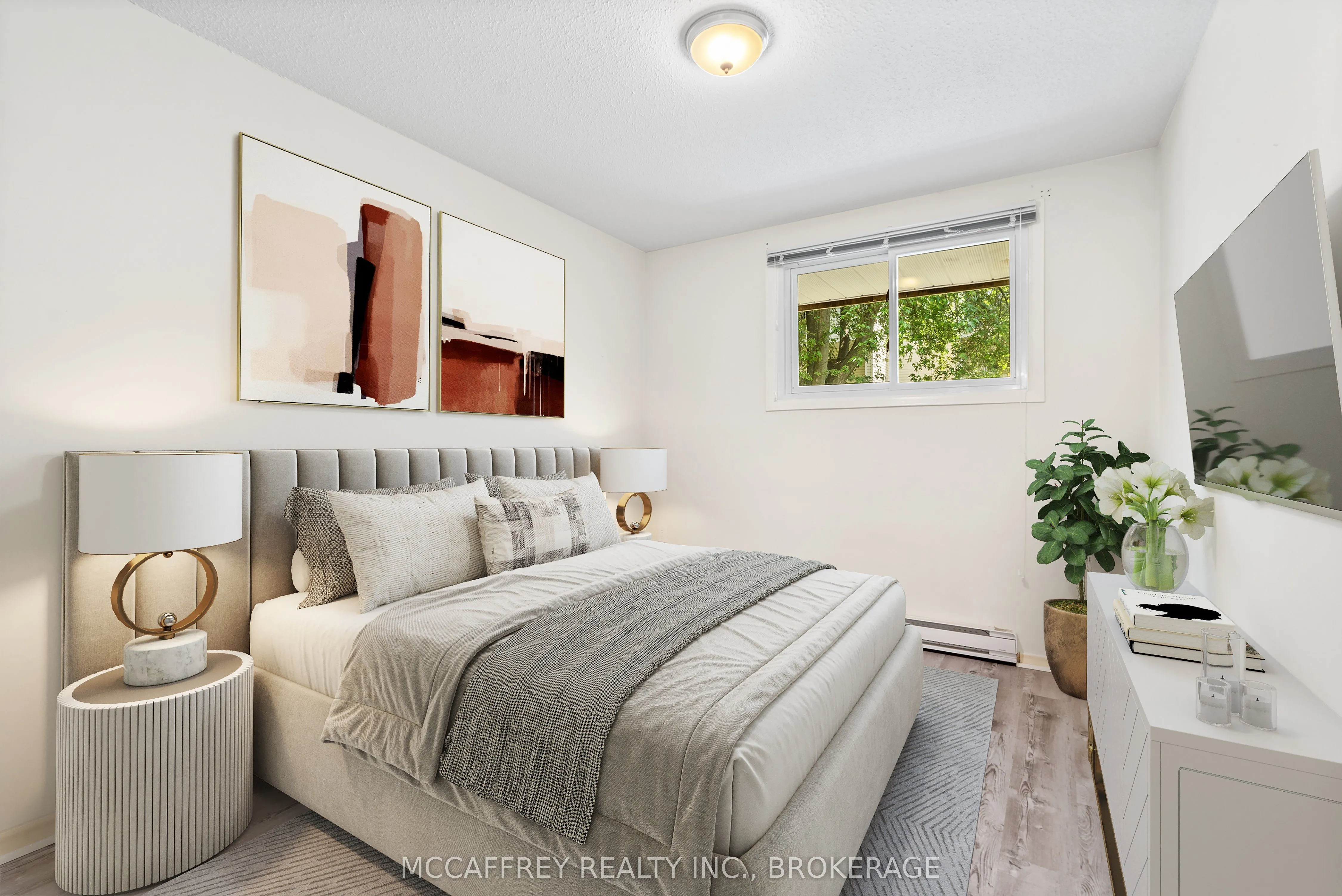 1010 Pembridge Crescent, #102