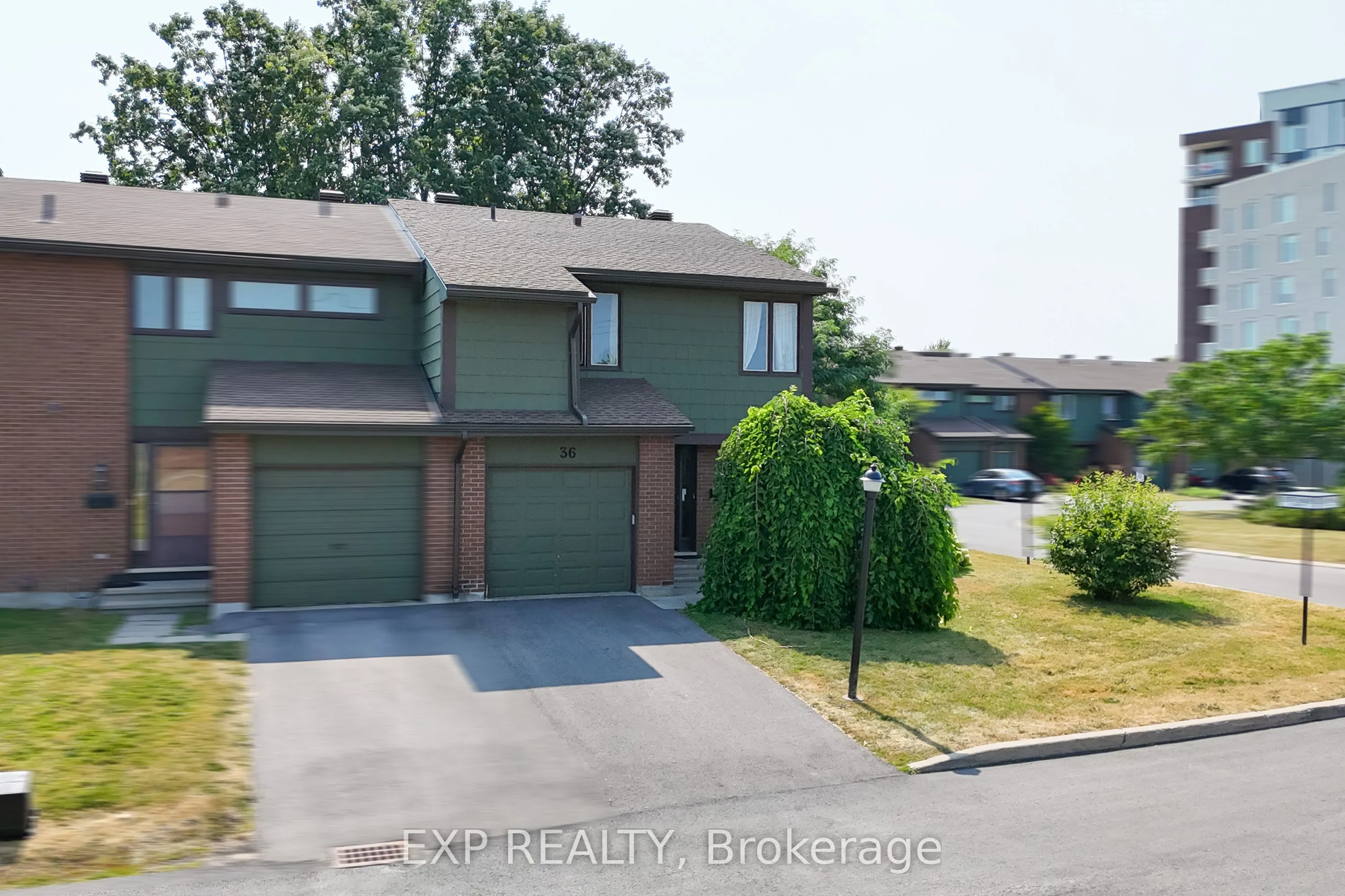 36 Bethune Way
