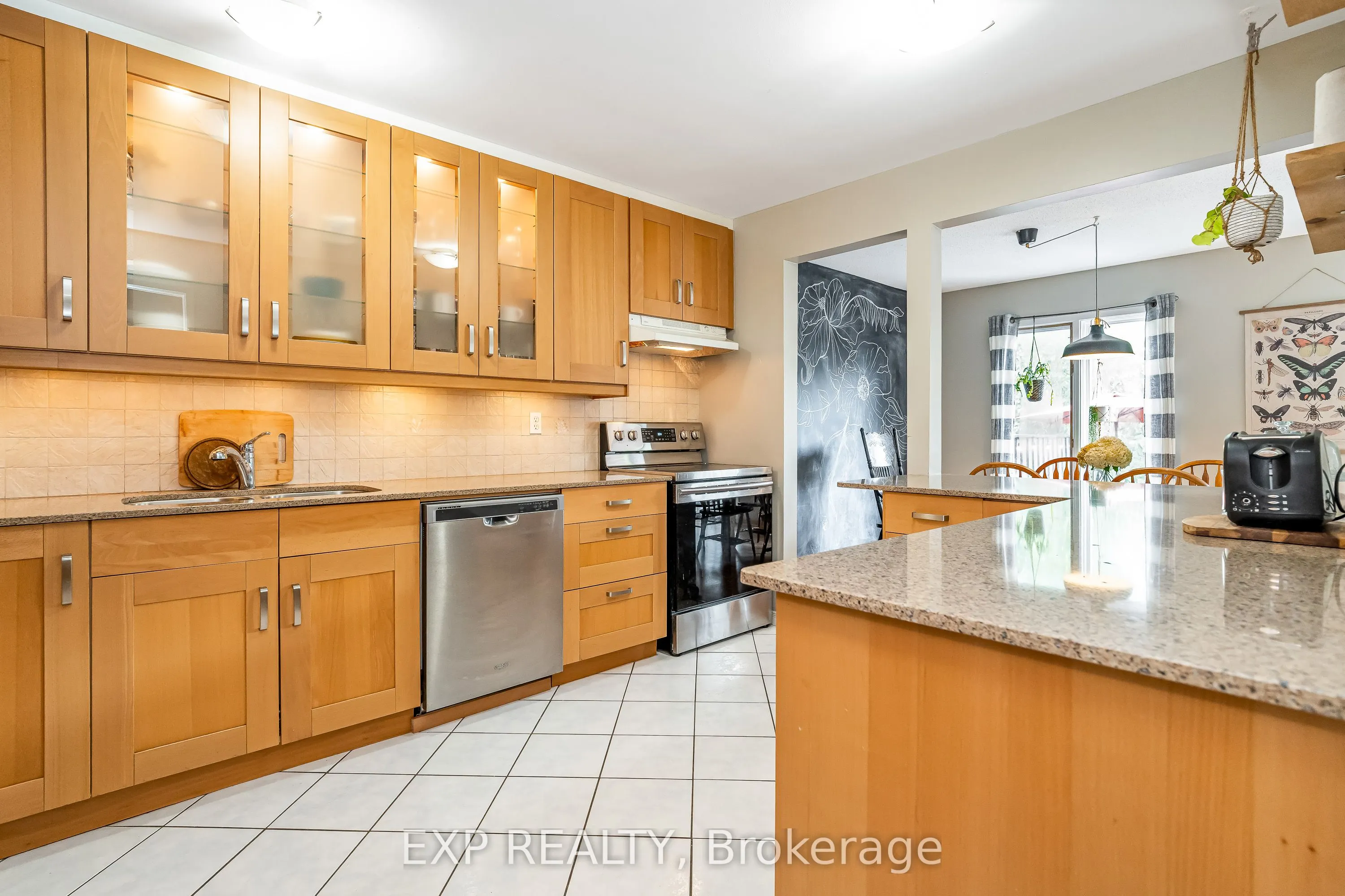 36 Bethune Way