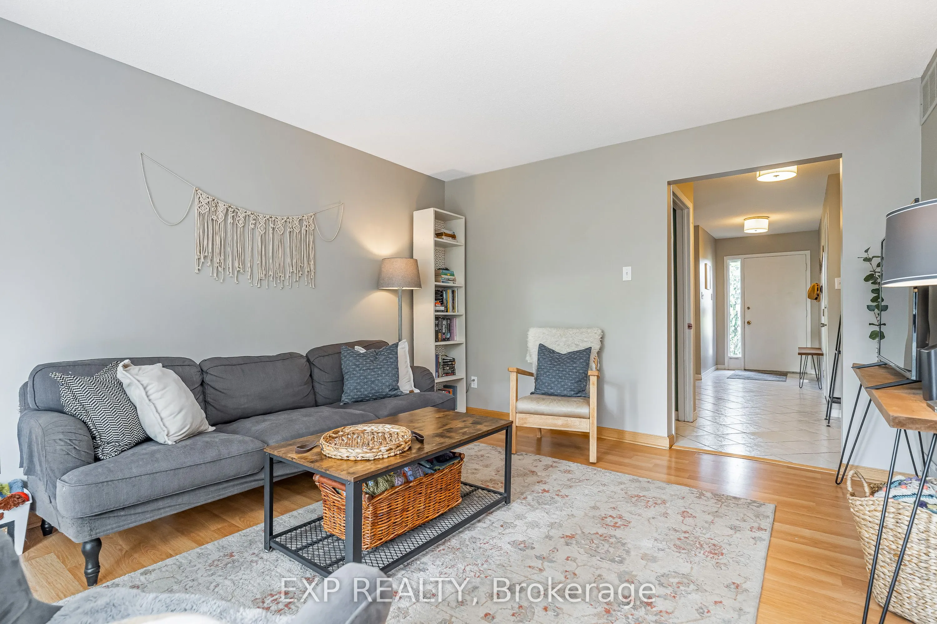 36 Bethune Way
