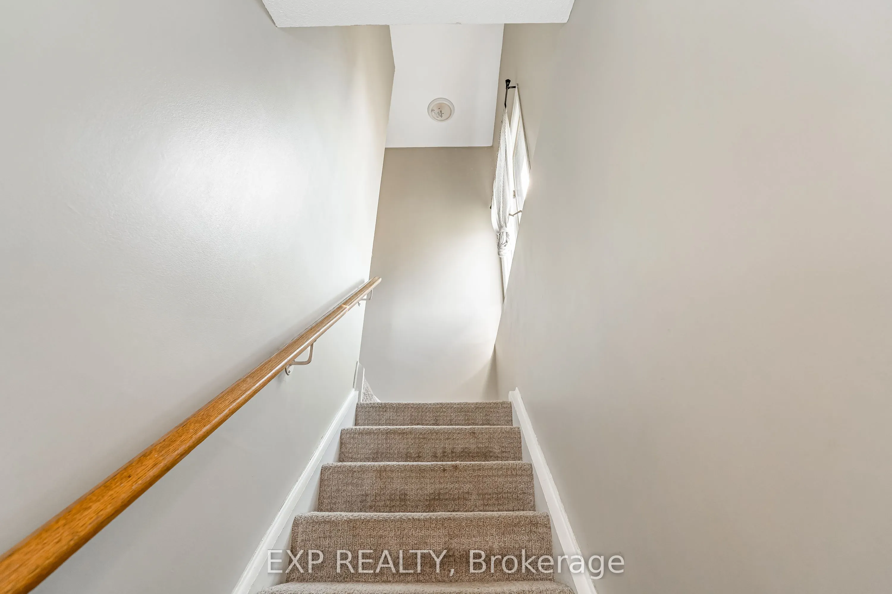 36 Bethune Way