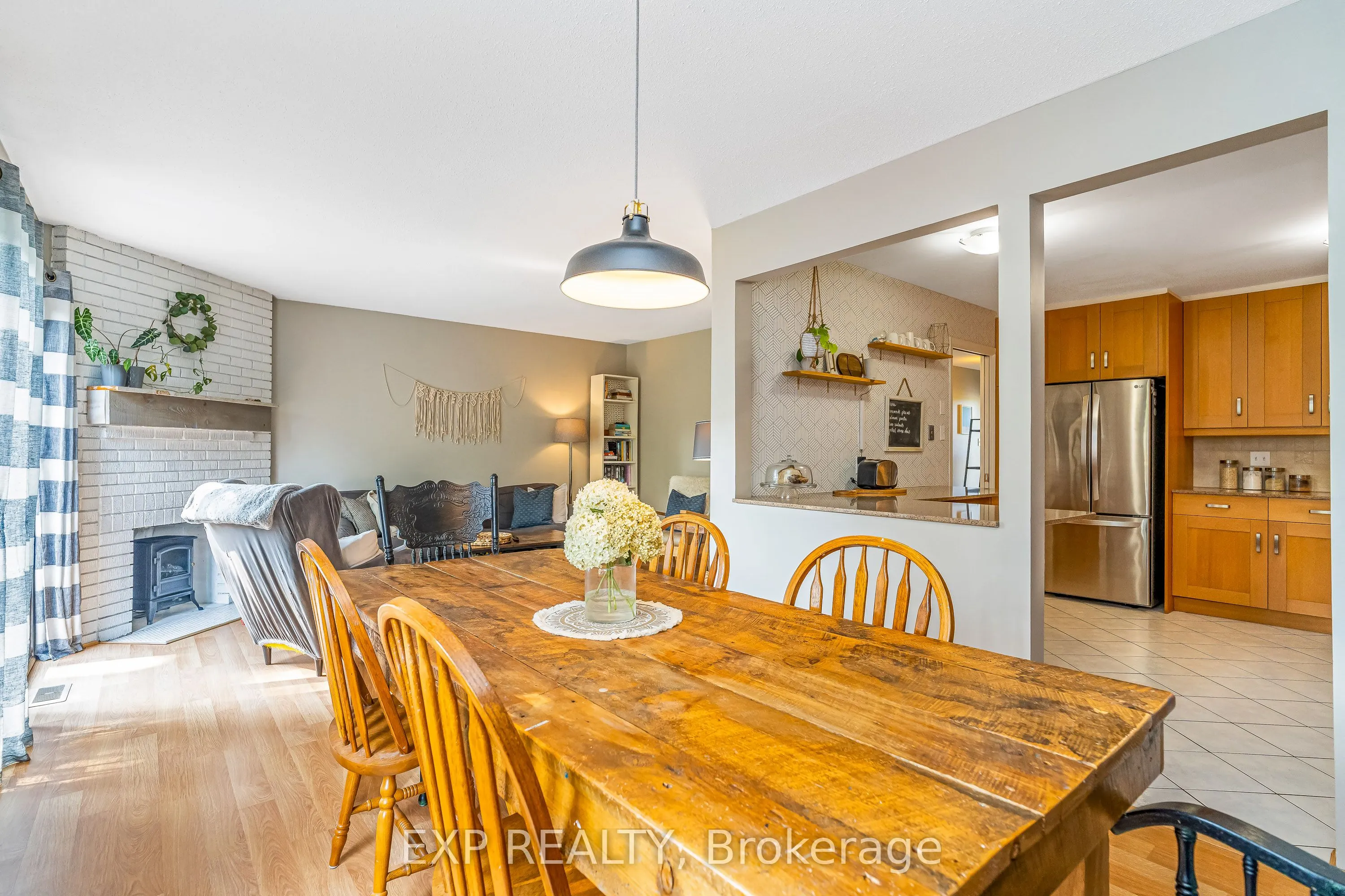 36 Bethune Way