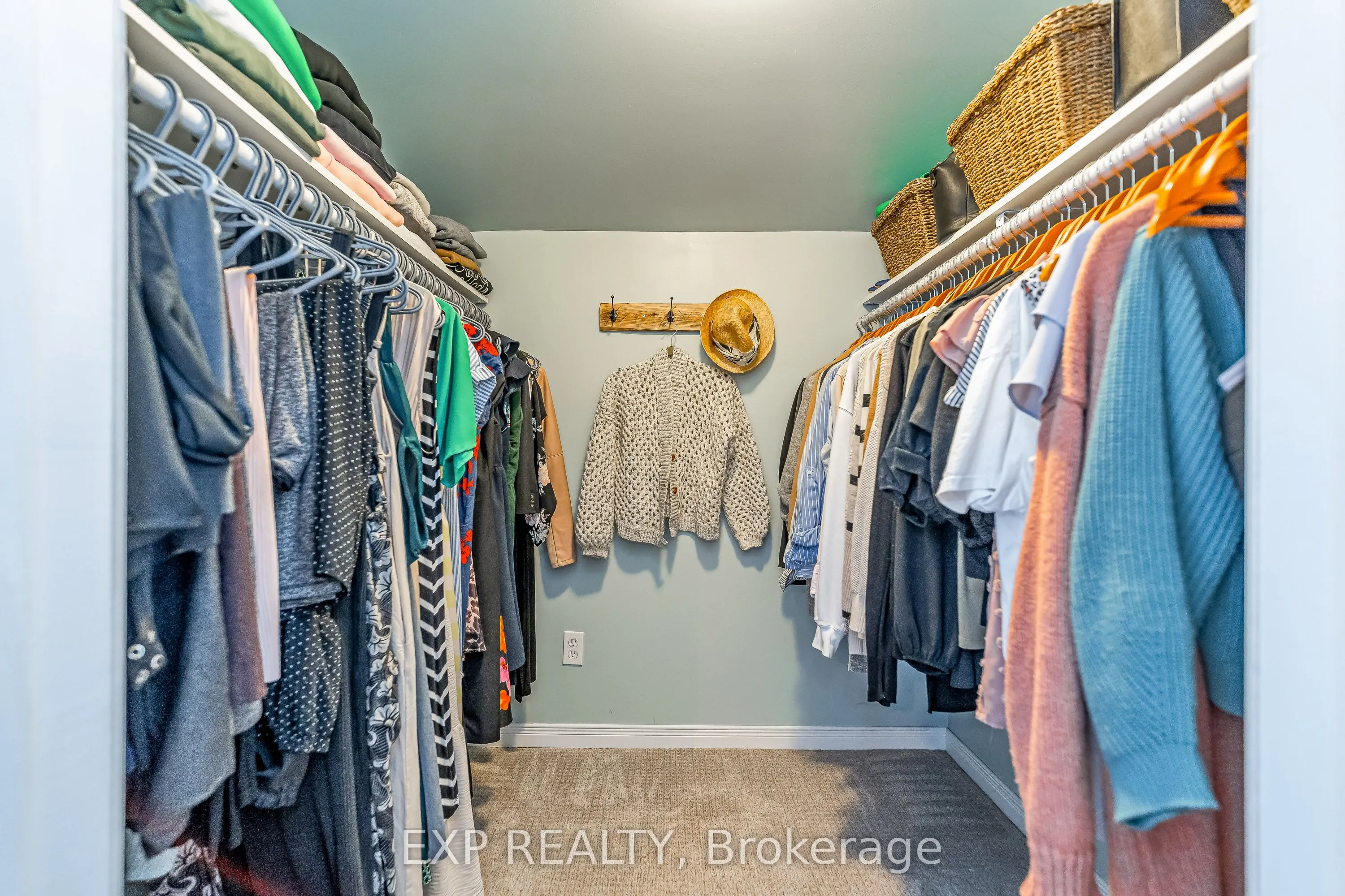 36 Bethune Way