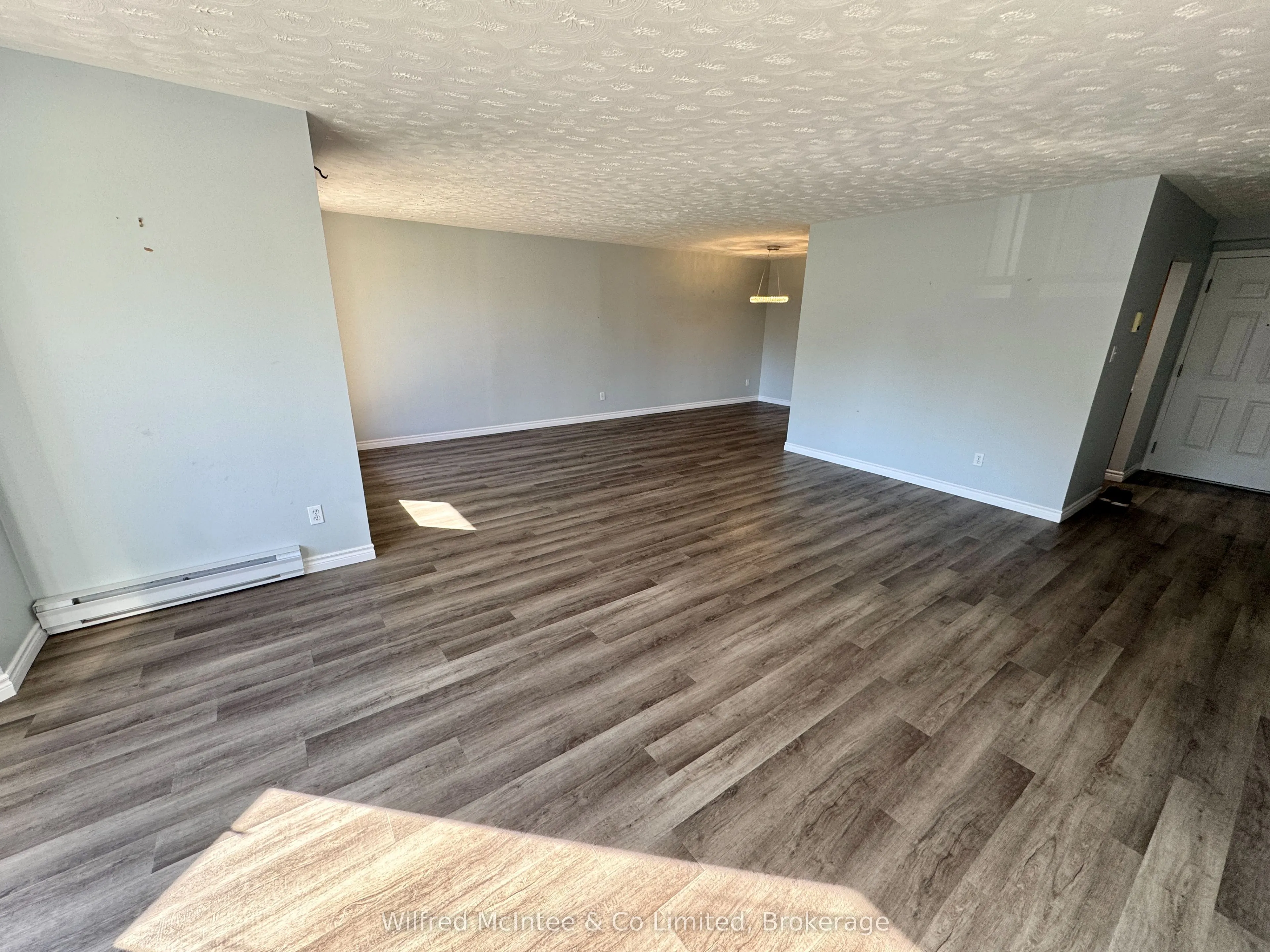 225 Hinks Street, #305