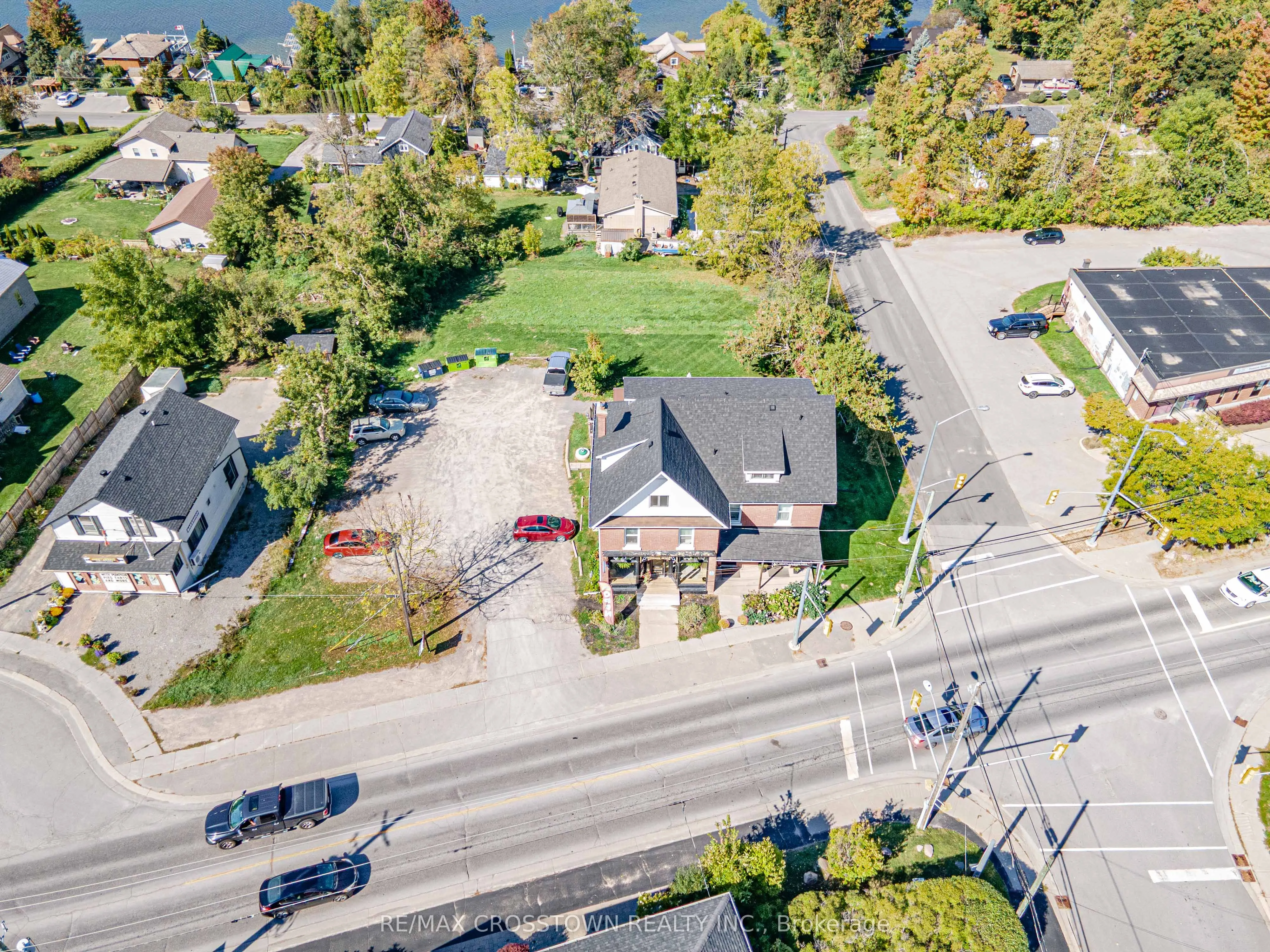 822 Ward Street