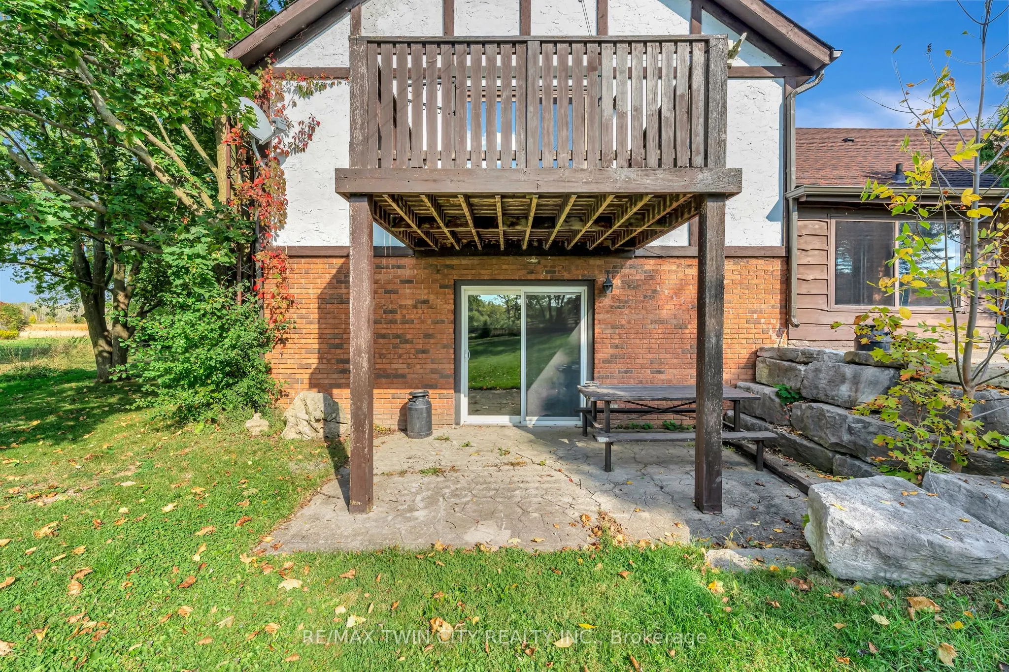 1304 SHEFFIELD Road