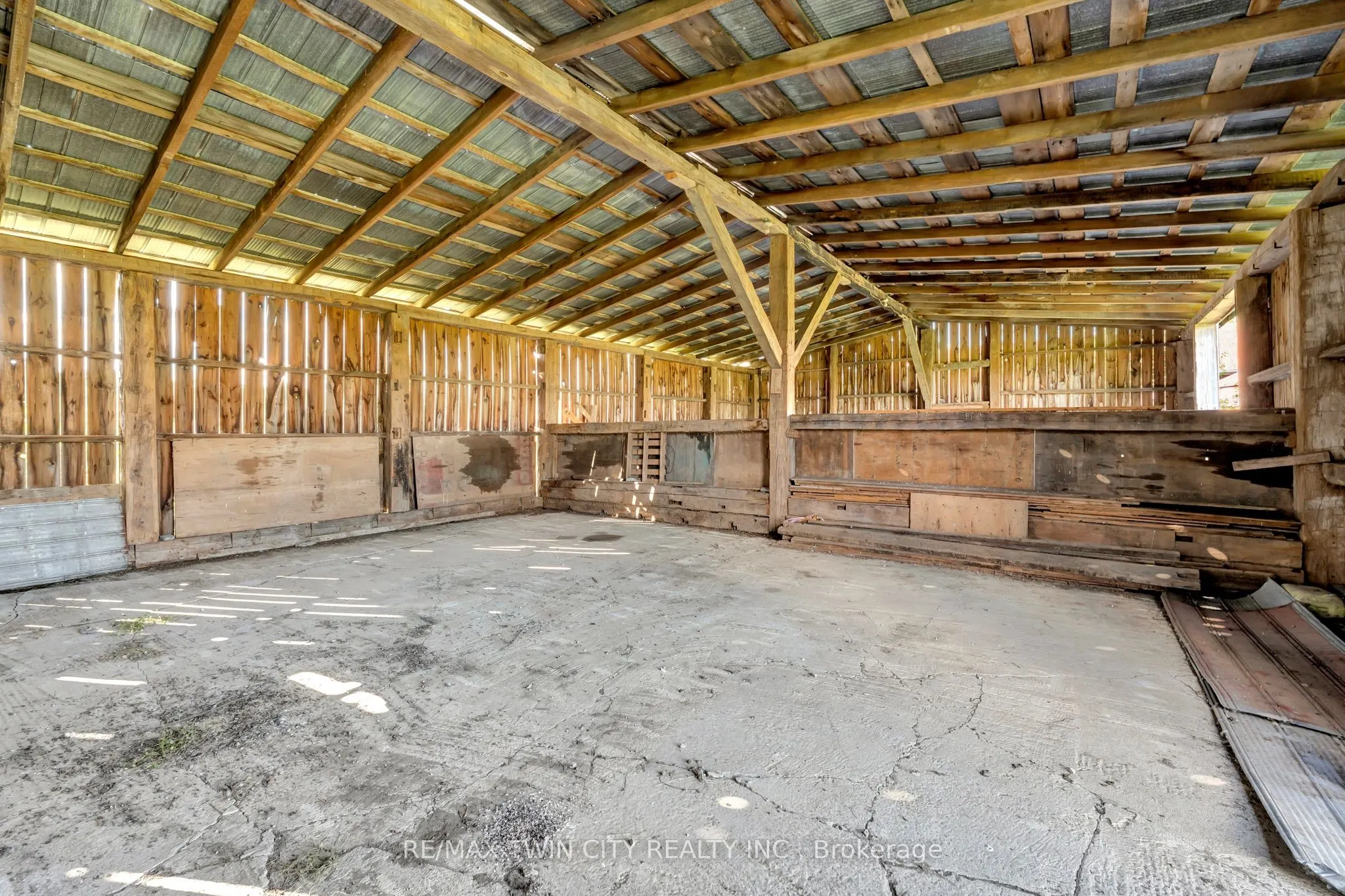 1304 SHEFFIELD Road