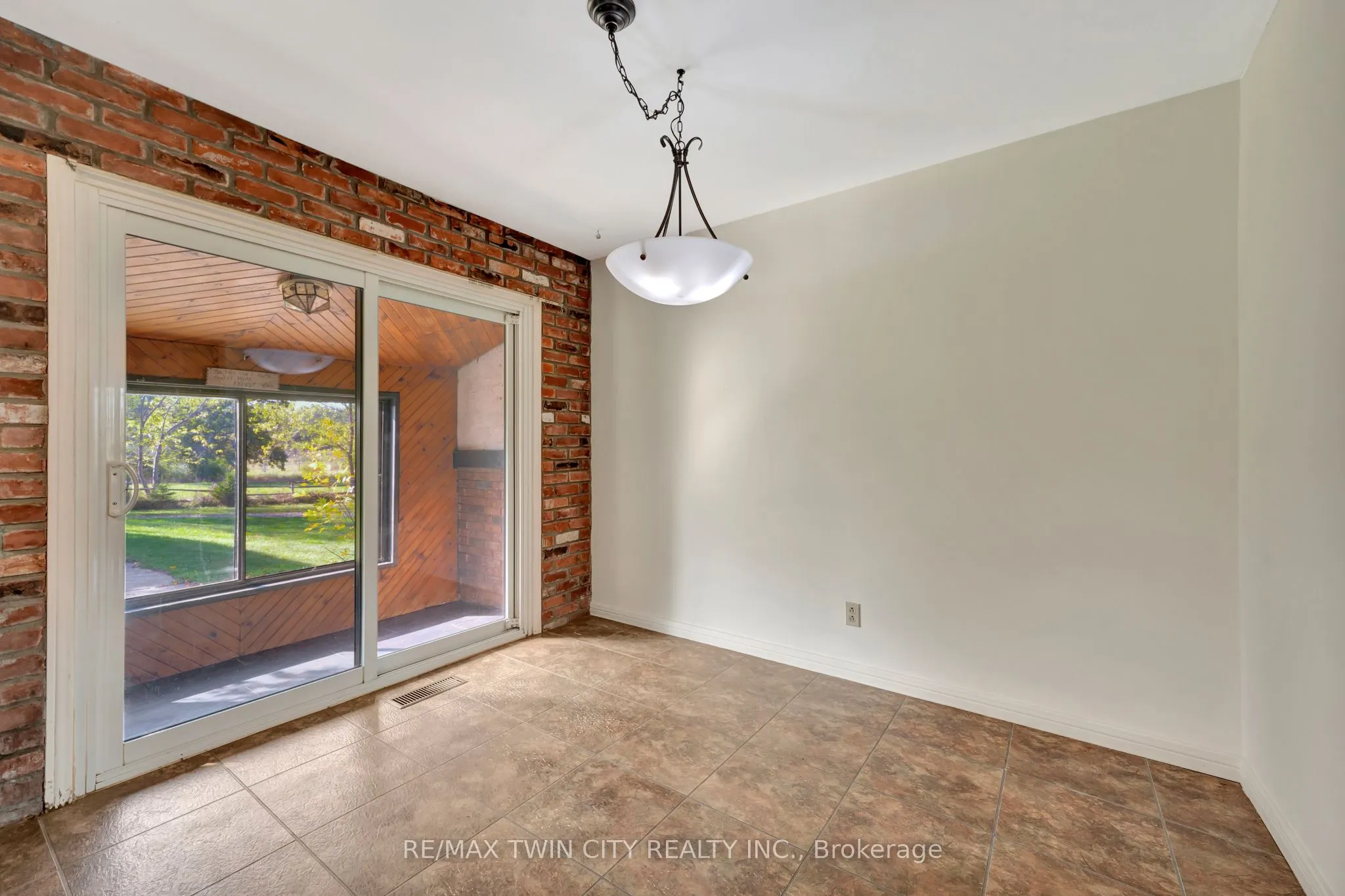 1304 SHEFFIELD Road