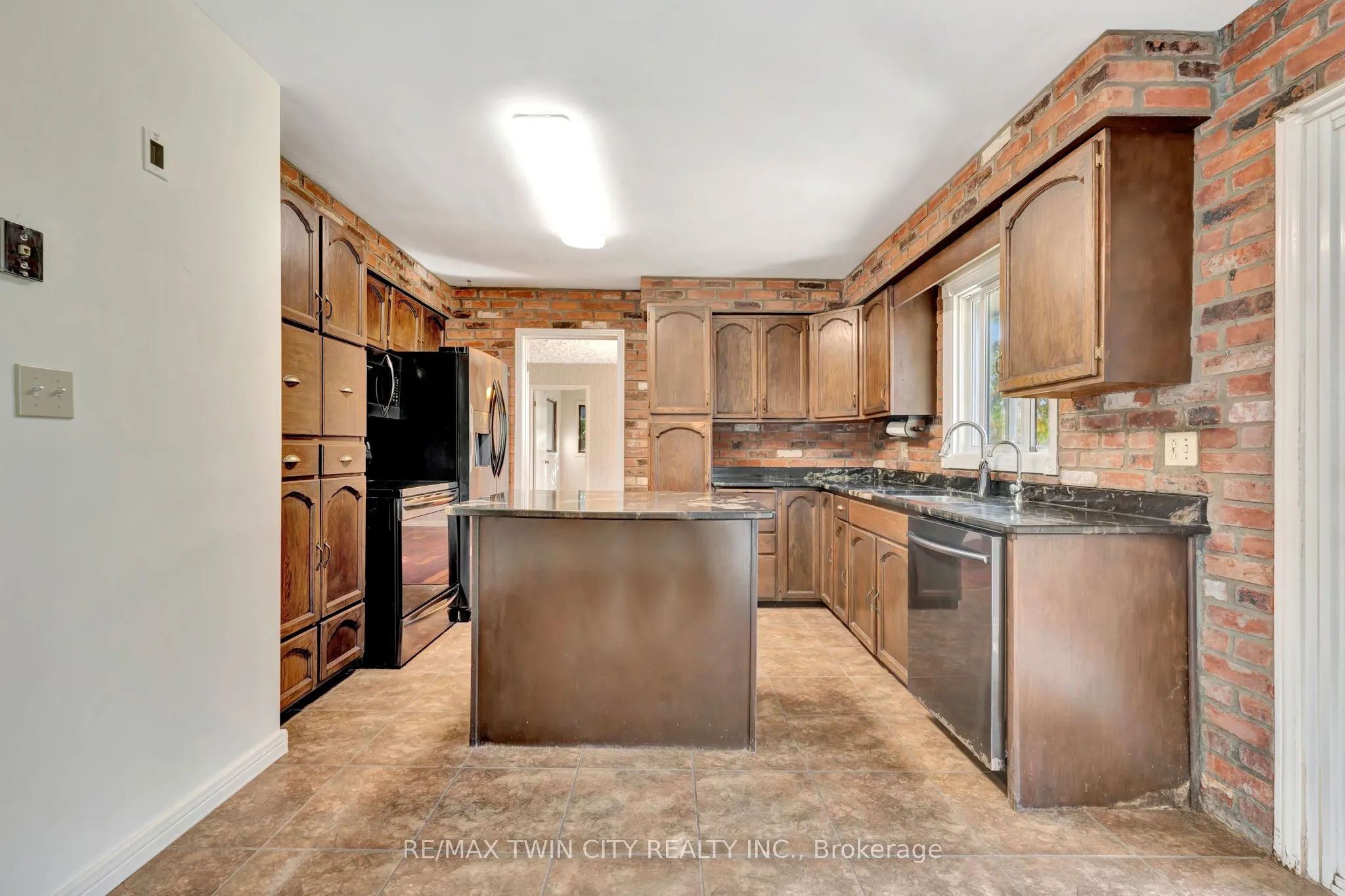 1304 SHEFFIELD Road