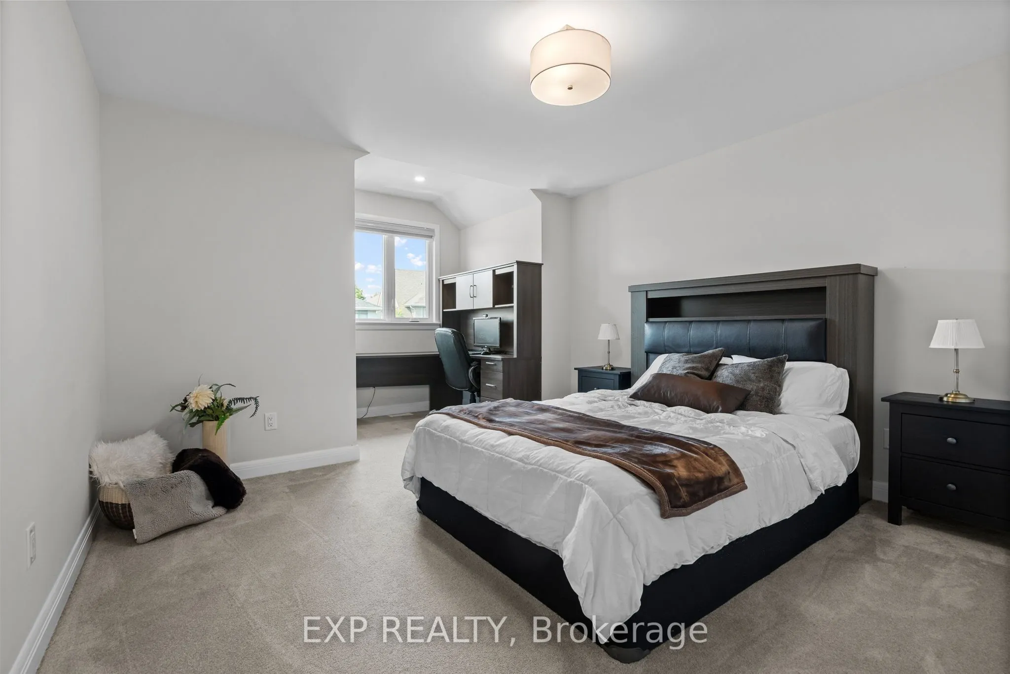 25 Stanhope Court
