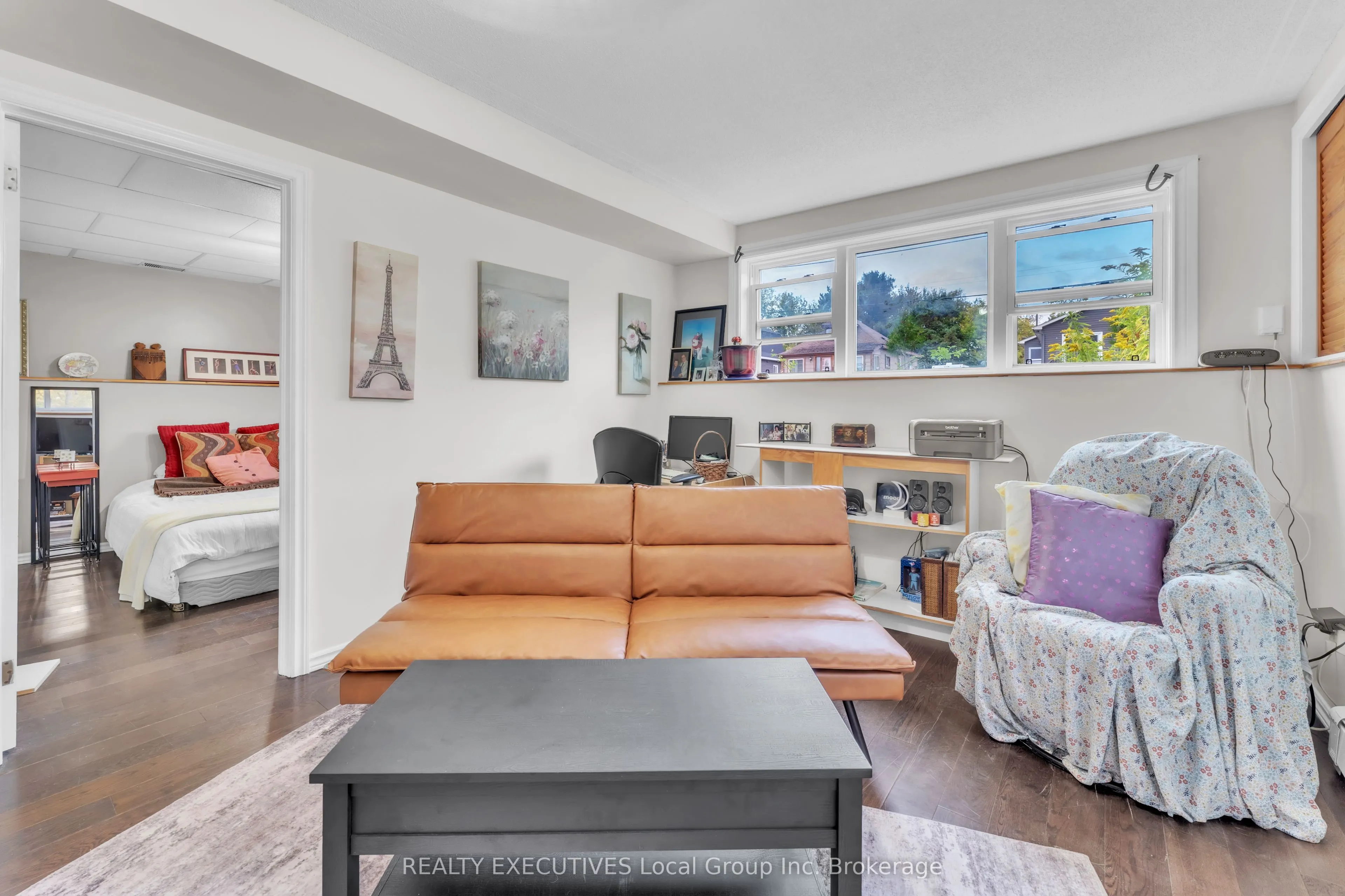 729 Laurier Avenue