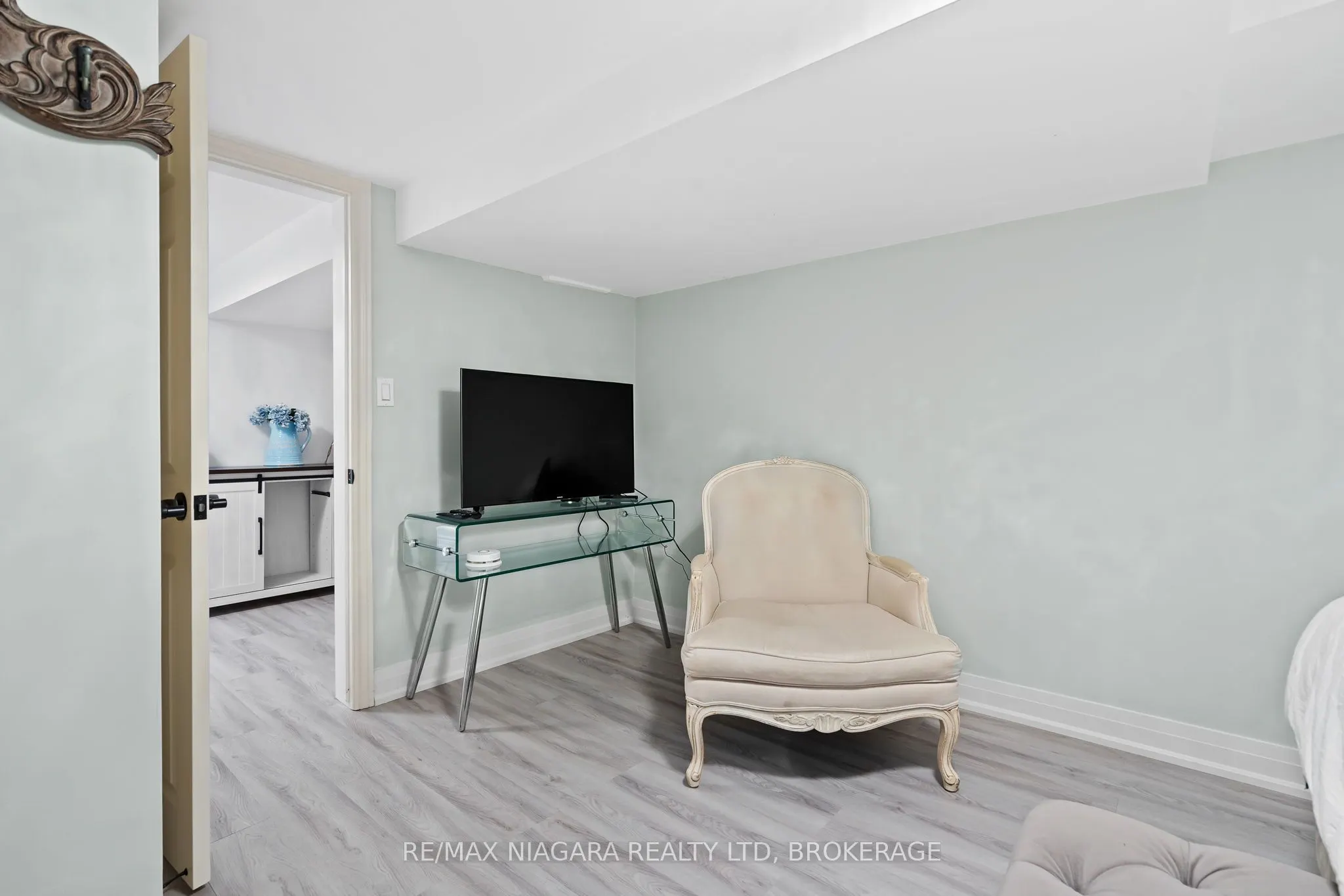 1427 Niagara Stone Road