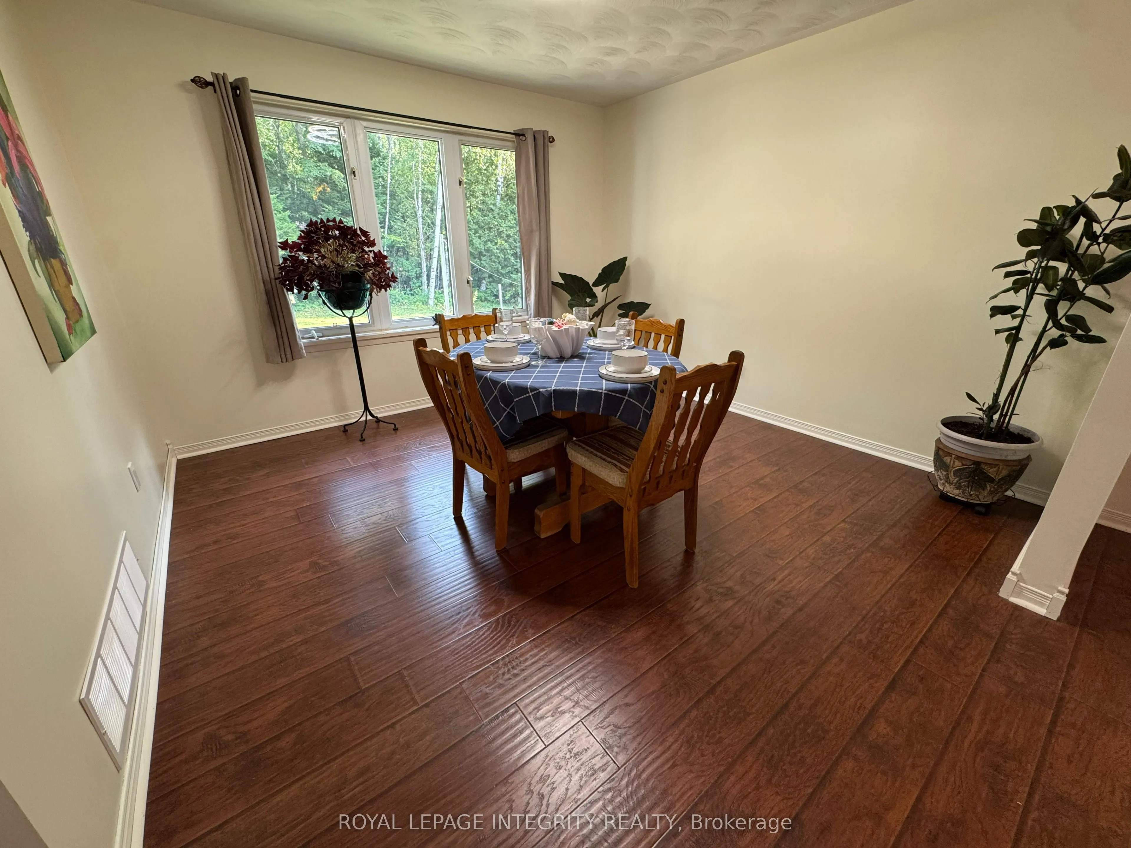 261 Kings Creek Road