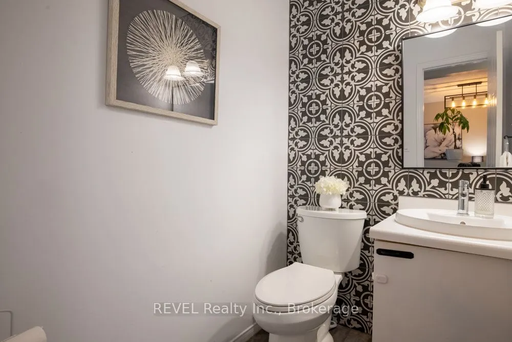 65 Dorchester Boulevard, #14