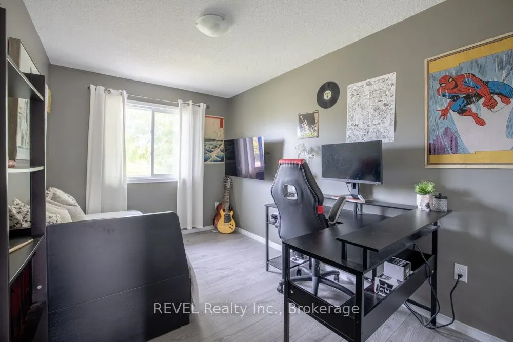 65 Dorchester Boulevard, #14